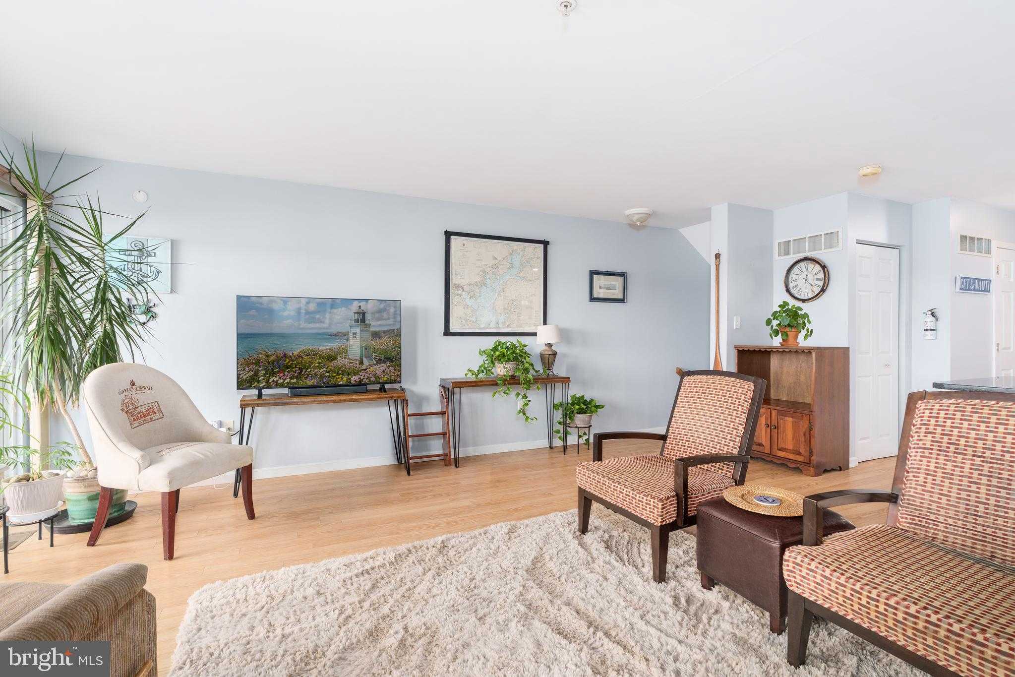 34 NE Isle Dr # B photo 15