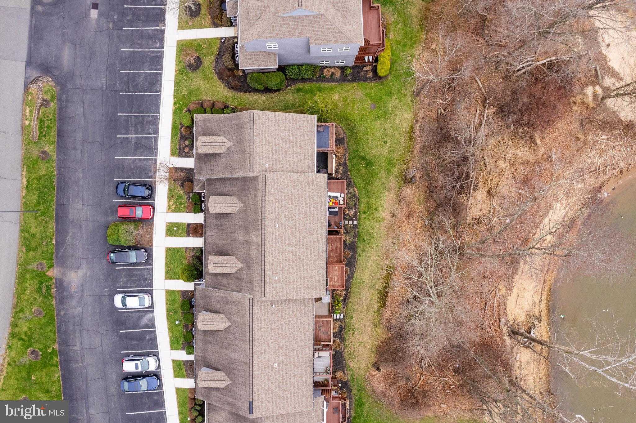 34 NE Isle Dr # B photo 25