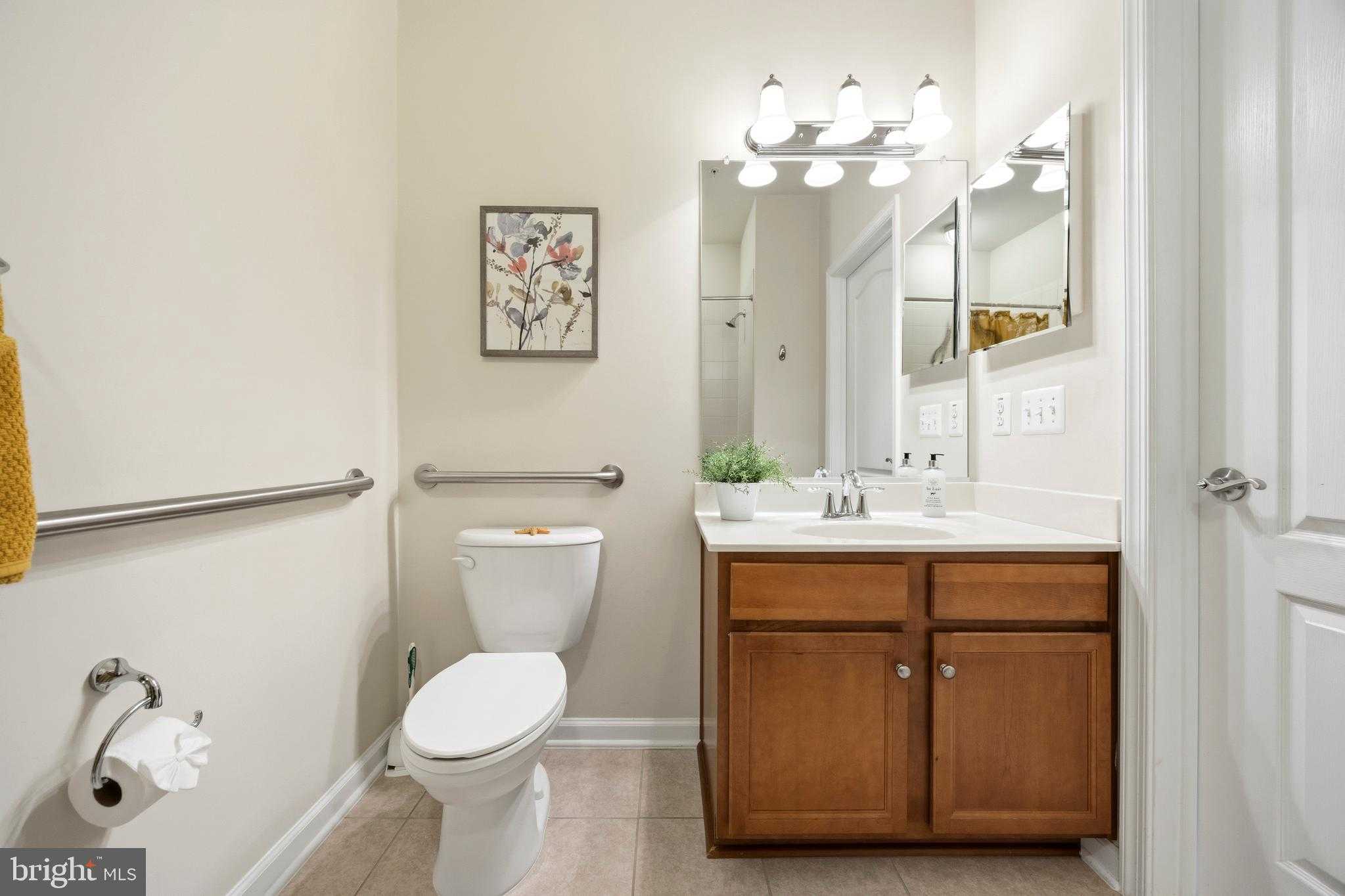 1405 Wigeon Way Unit 202 photo 26