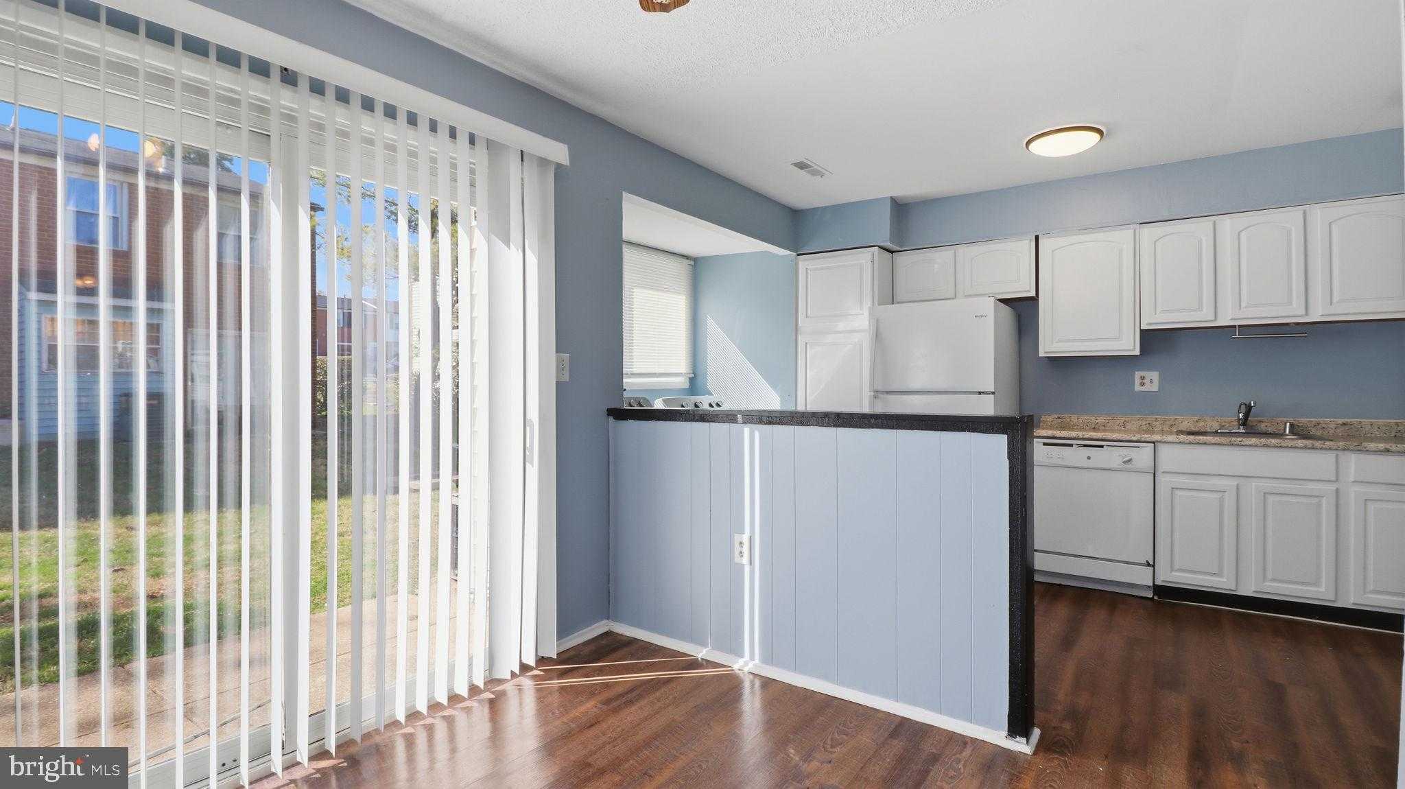 2612 Camberwell CT photo 4