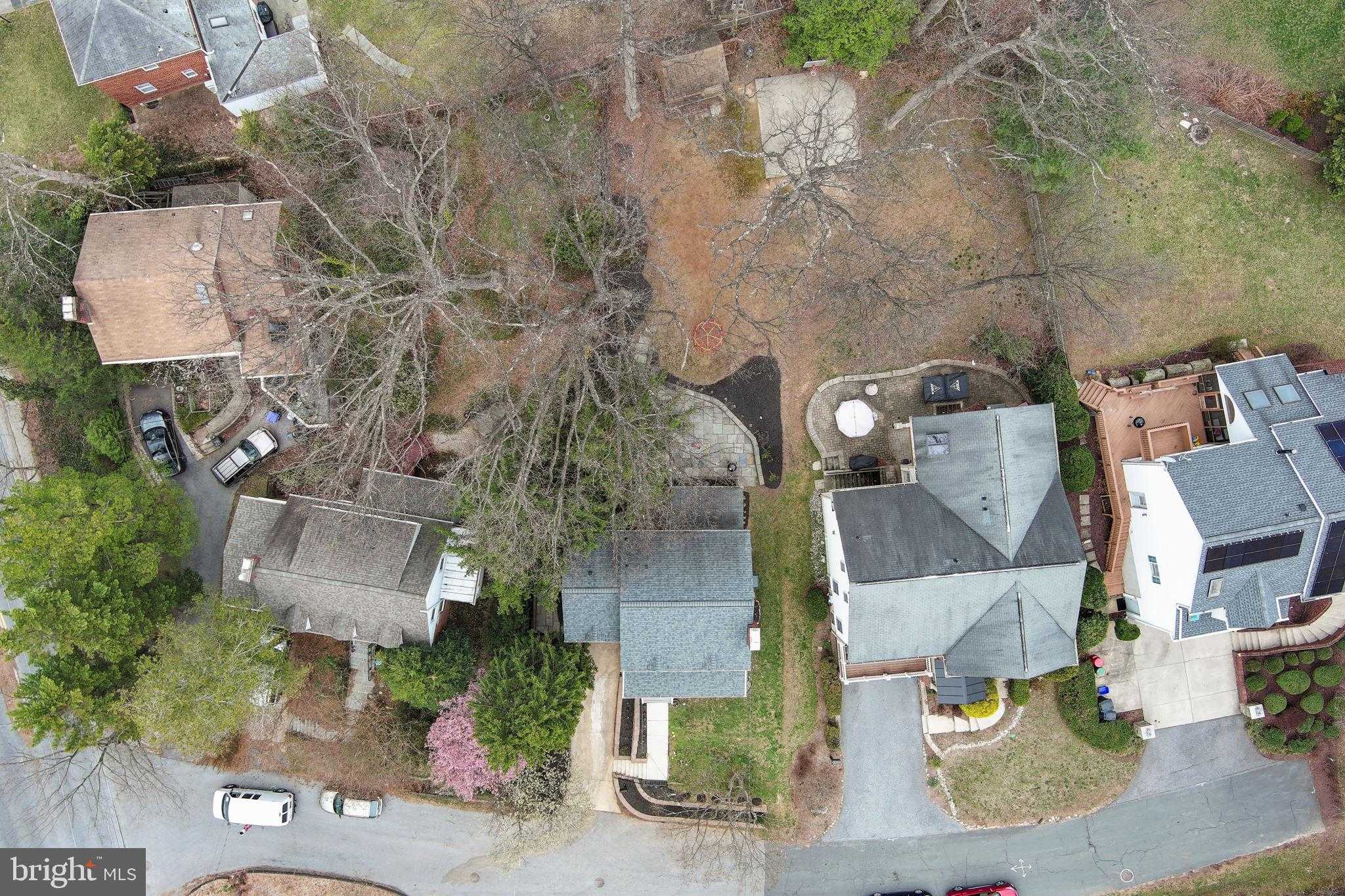 617 Lycoming St photo 38