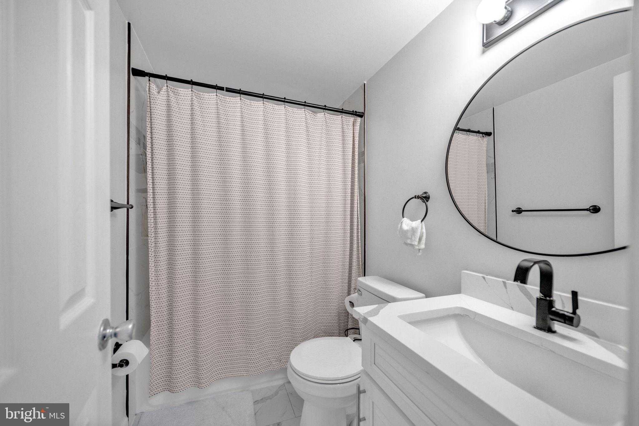 10725 West Dr photo 16