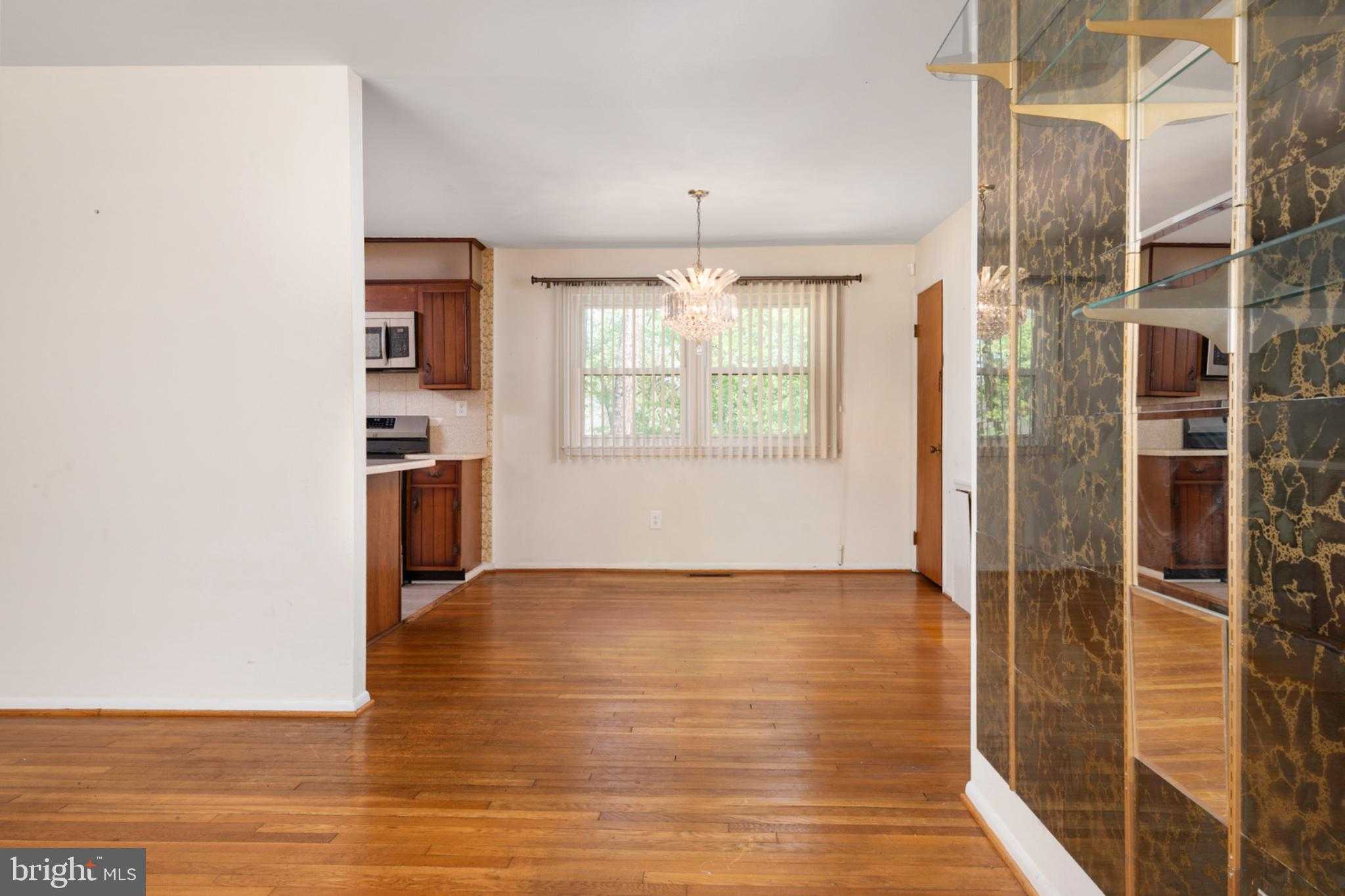 10802 Joyceton CT photo 7