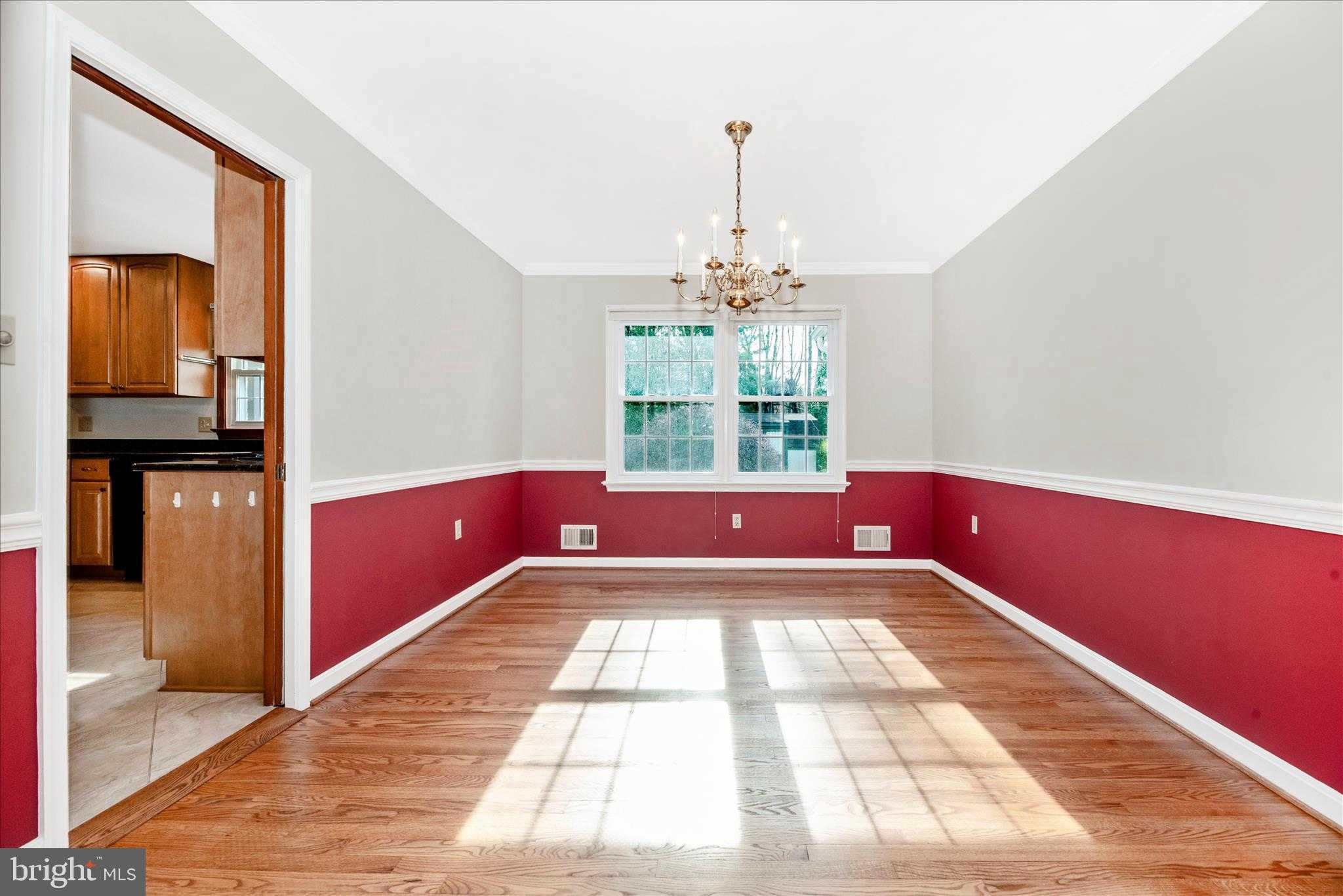 8234 Glendale Dr photo 14