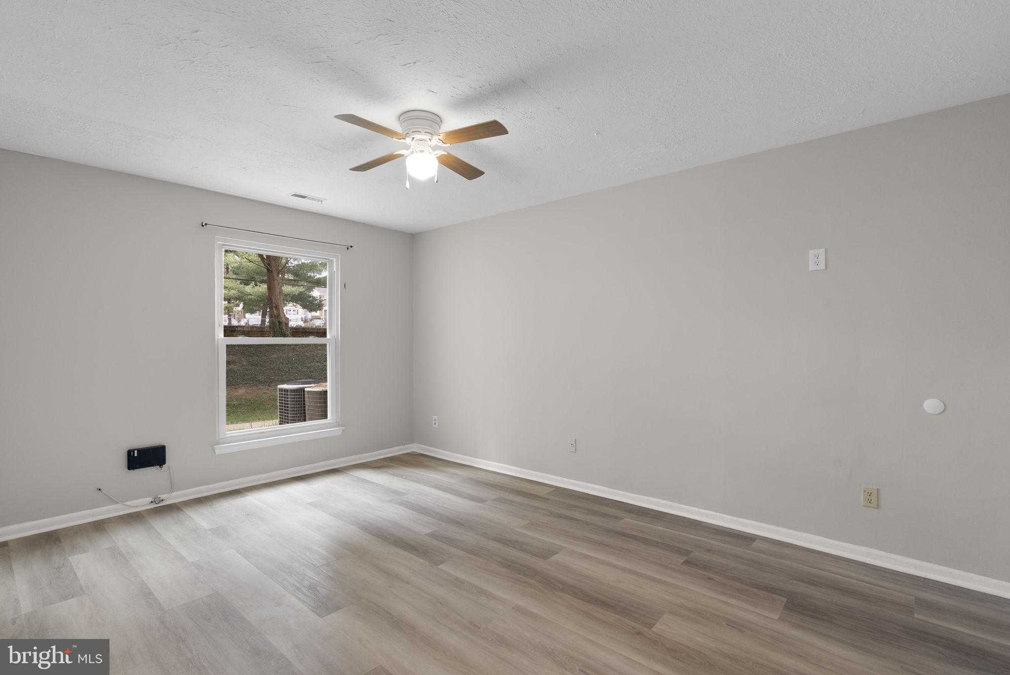 11320 Halethorpe Ter # 186 photo 30