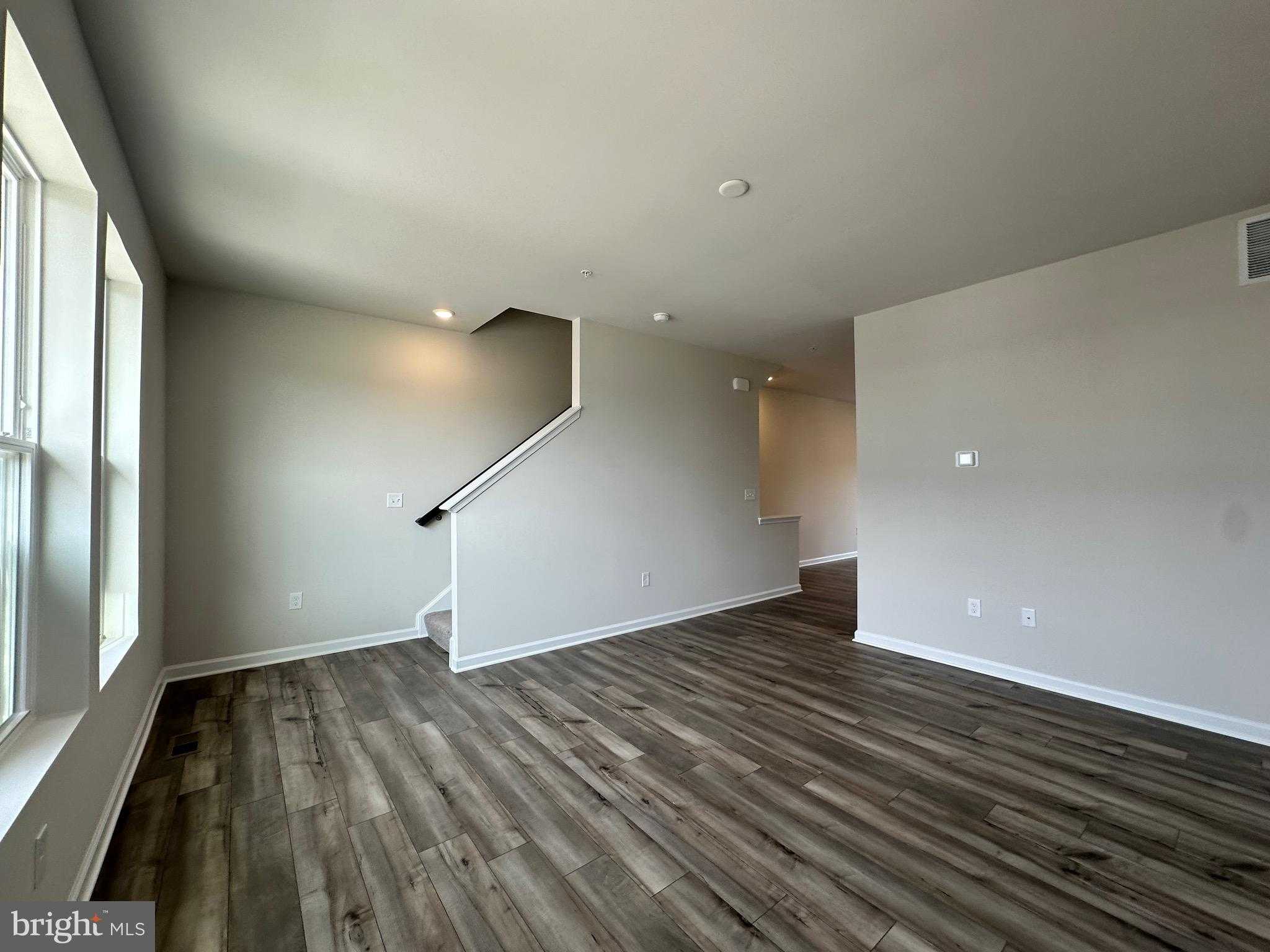 5640 Ludlow Pl photo 15