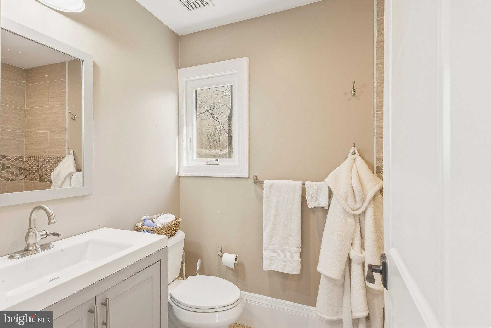 50 Fairview Rd photo 19