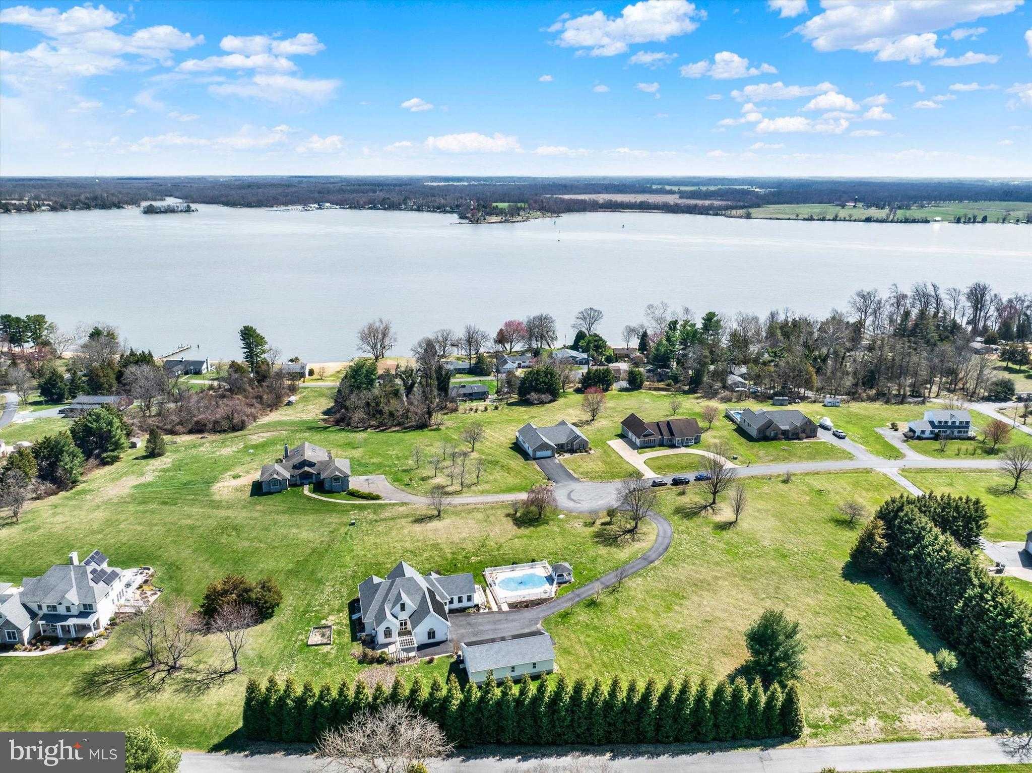 39 Clearview CT photo 53