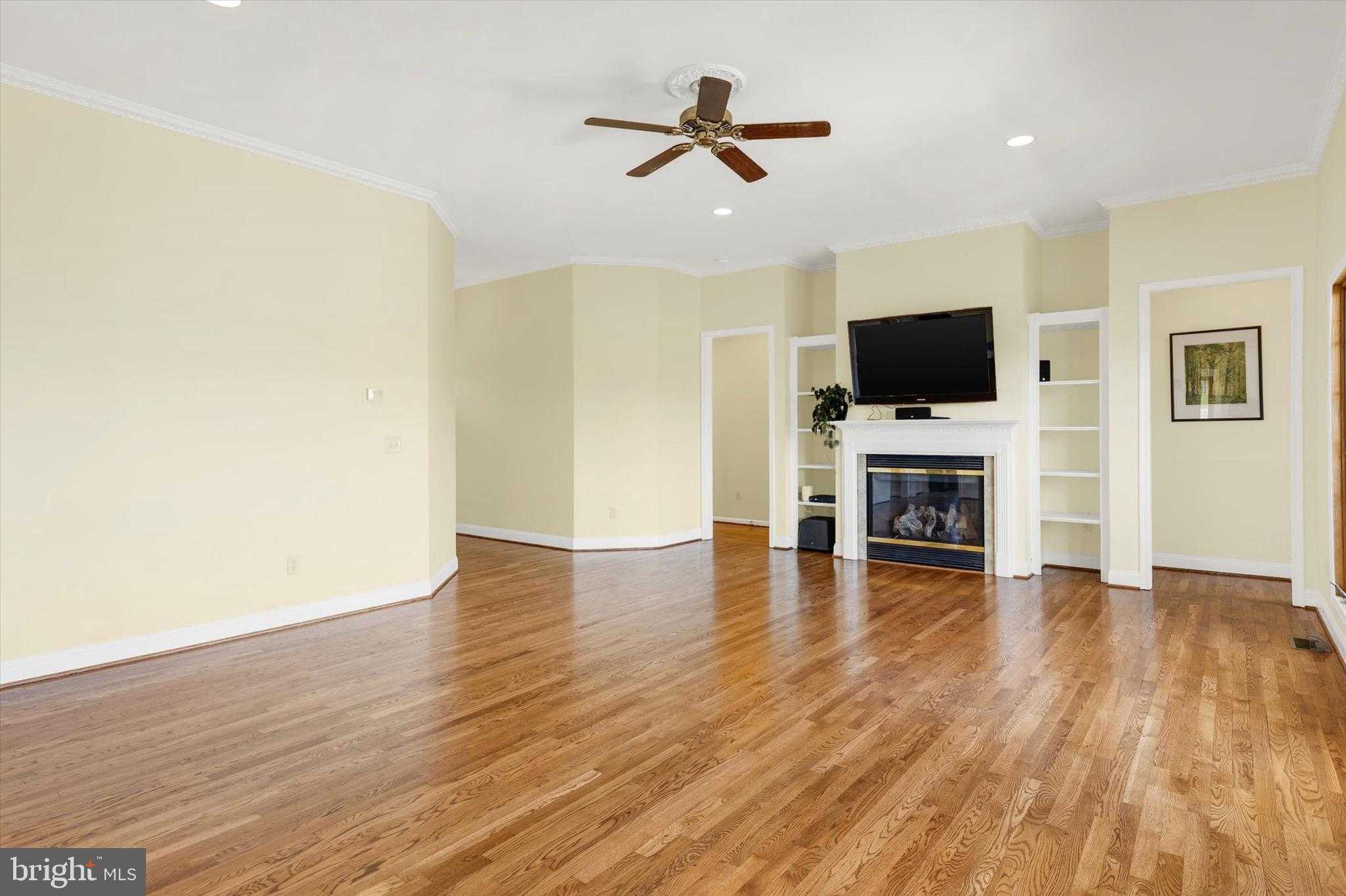 39 Clearview CT photo 7