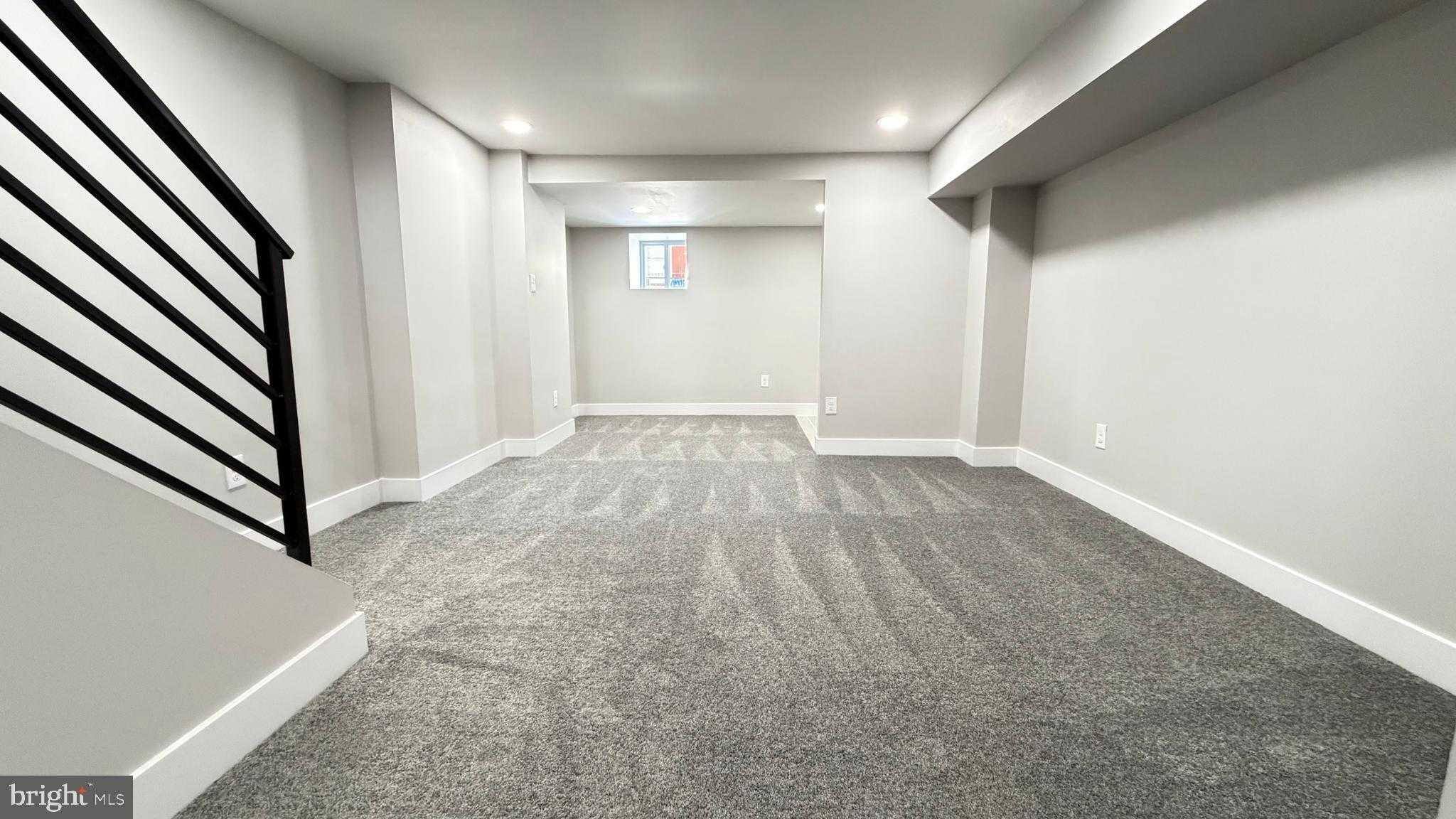 5822 Windsor Ave photo 20