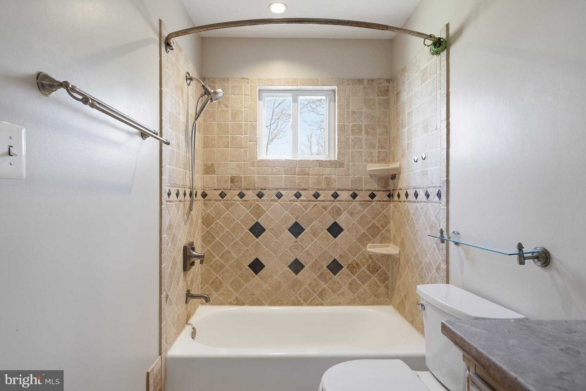 124 Woodland Rd photo 27