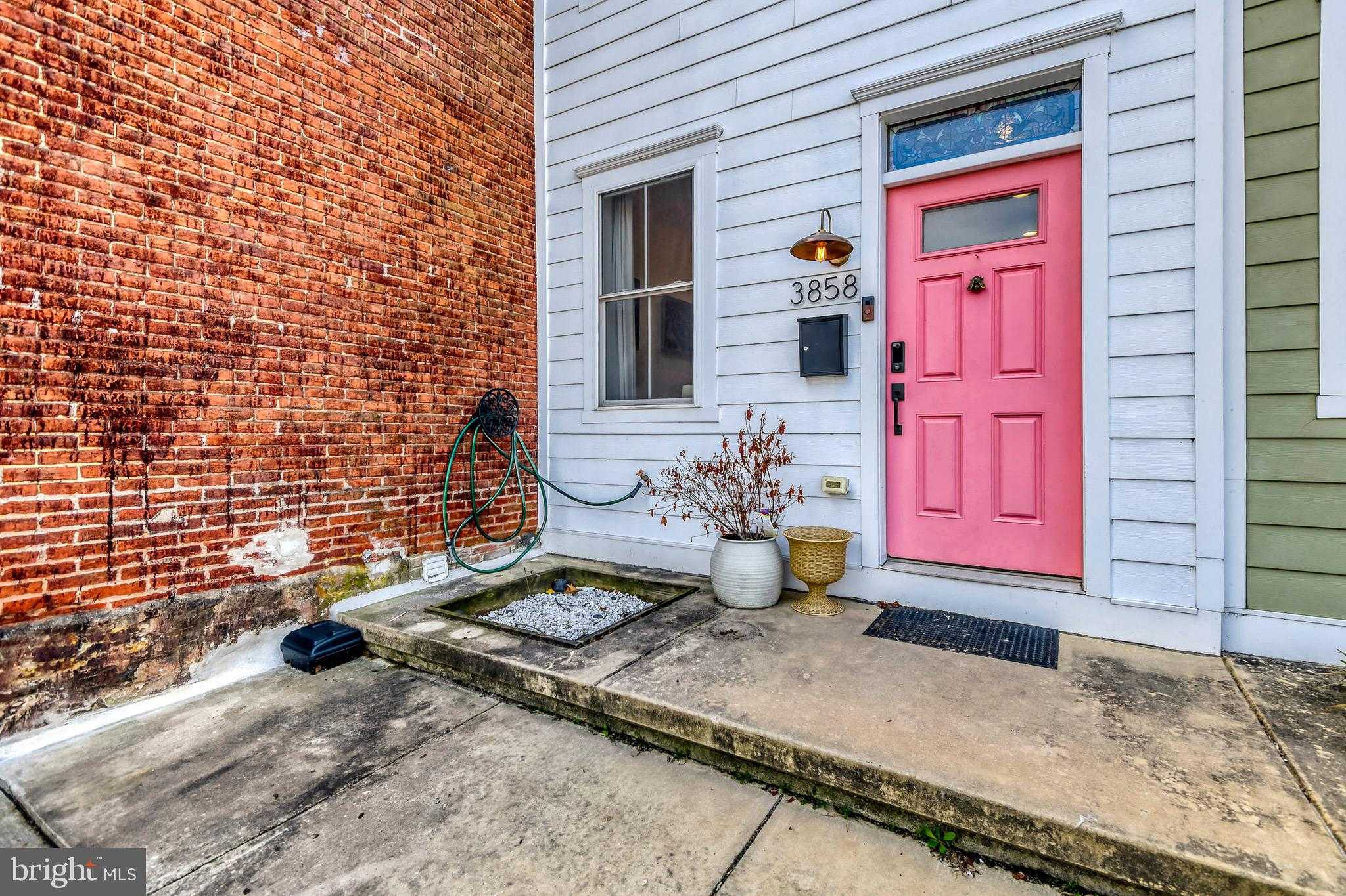 3858 Quarry Ave photo 3