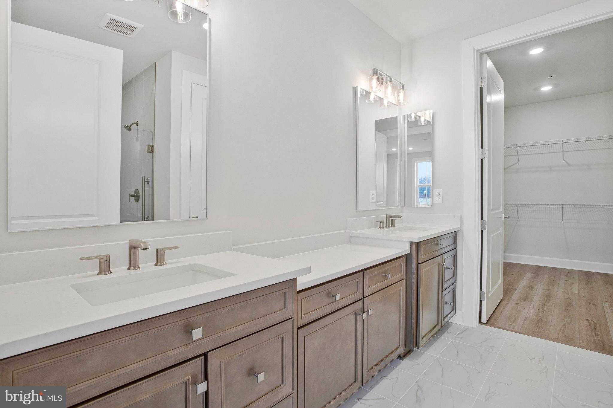 9564 Harvest Ln photo 22