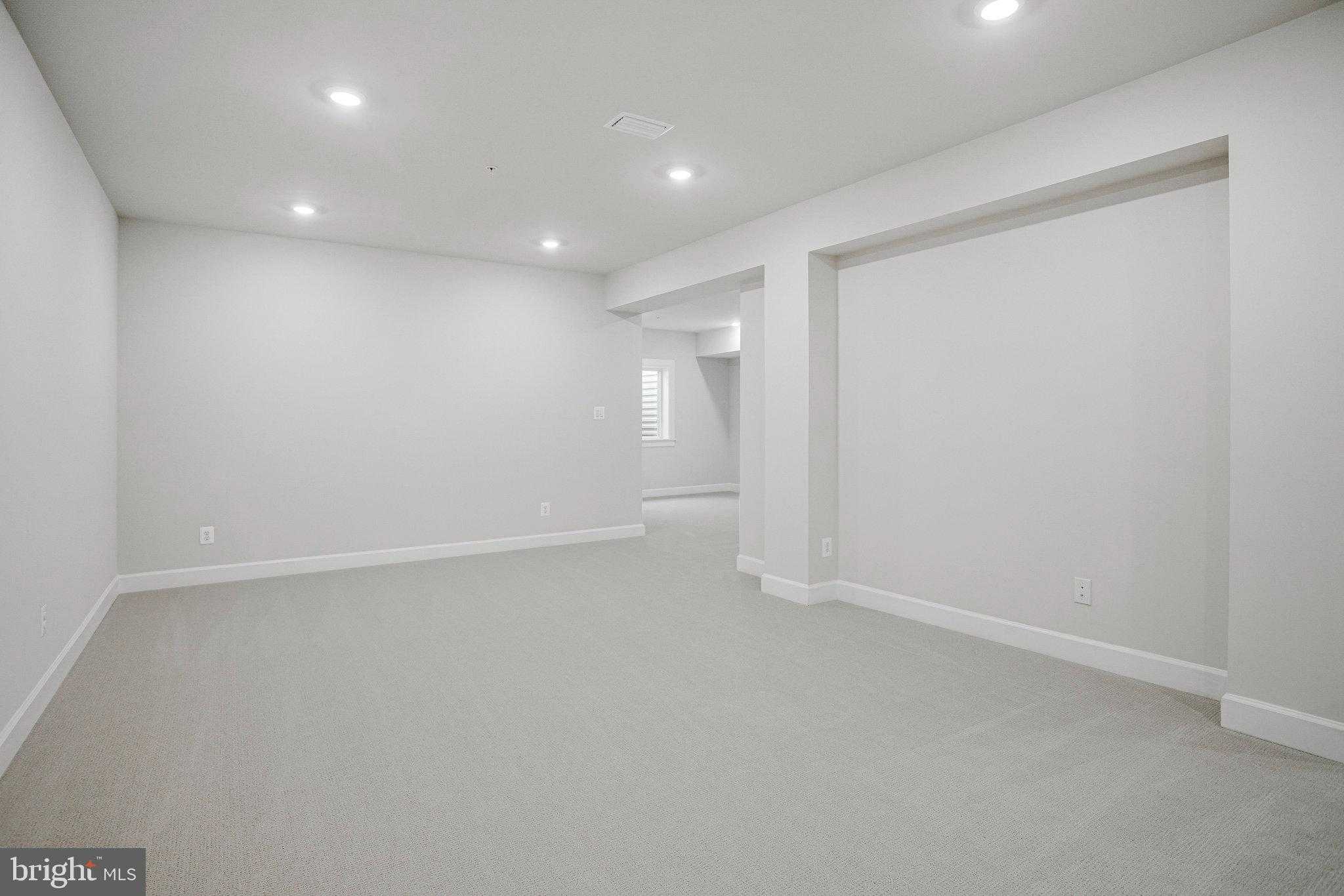 9564 Harvest Ln photo 55