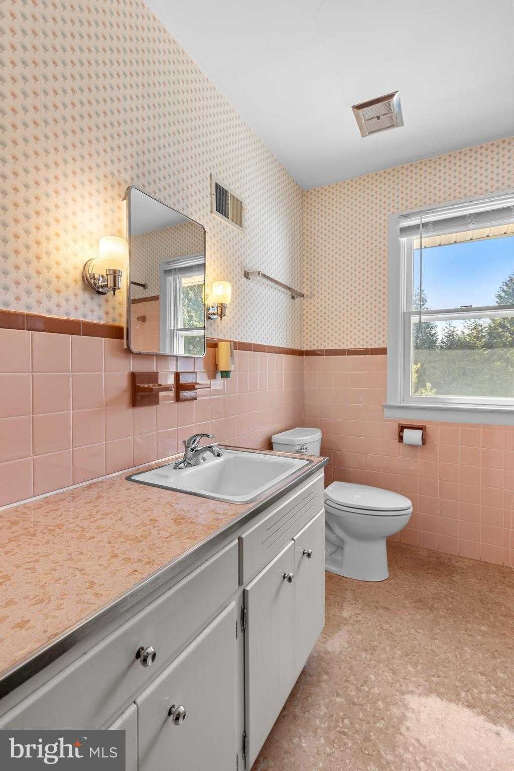 6260 Jeanette Dr photo 16