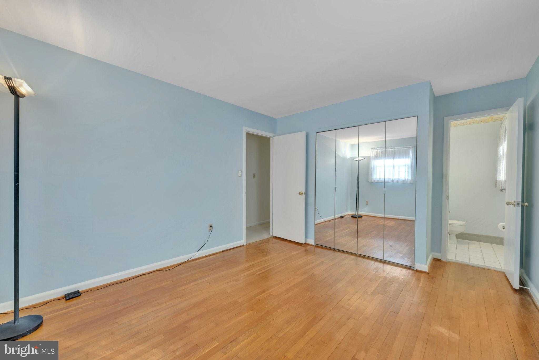 11319 Woodson Ave photo 13