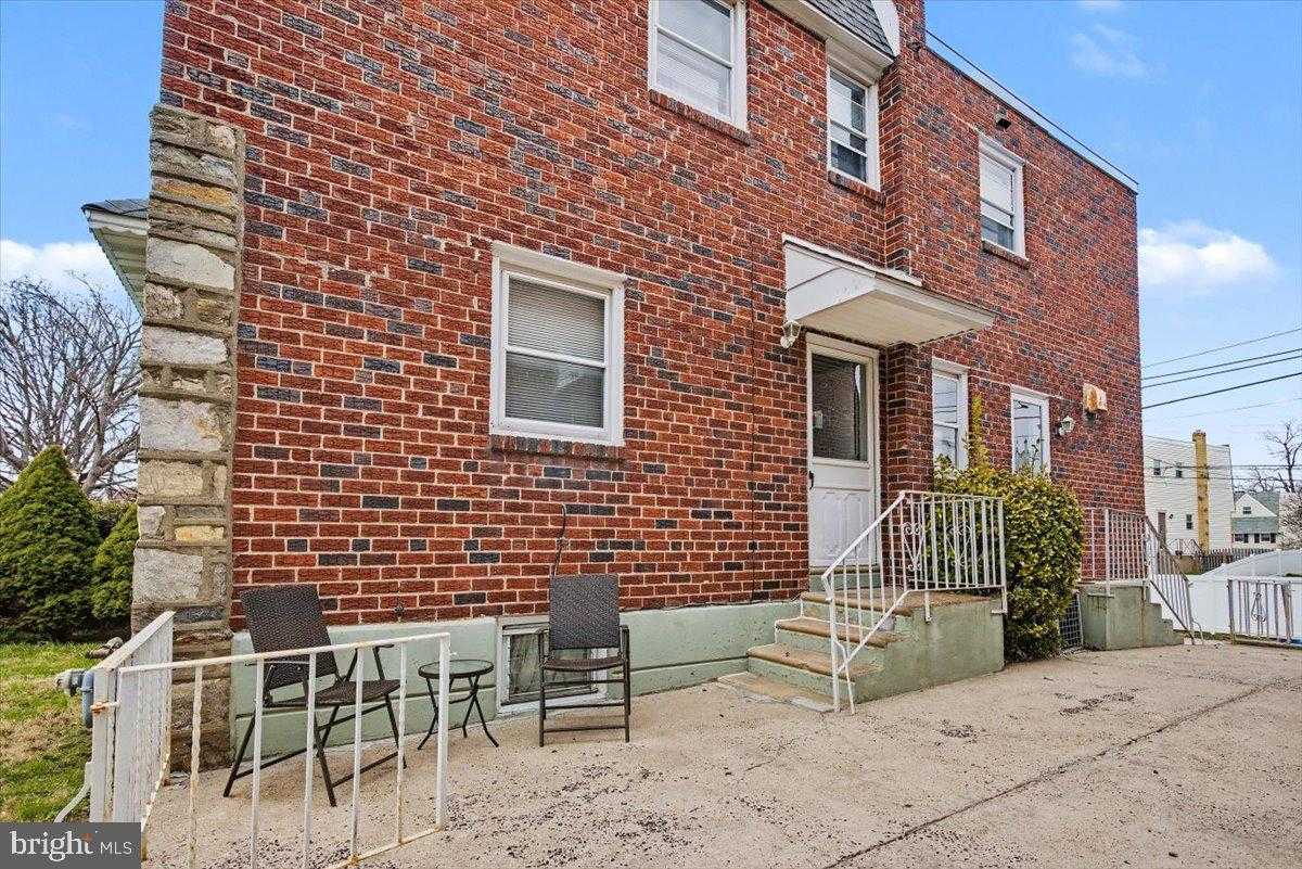 607 Glen Valley Dr photo 3