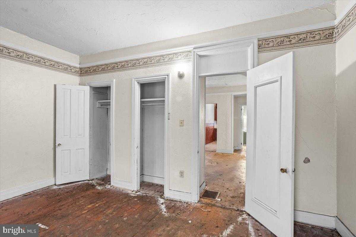 1127 Walnut St photo 30