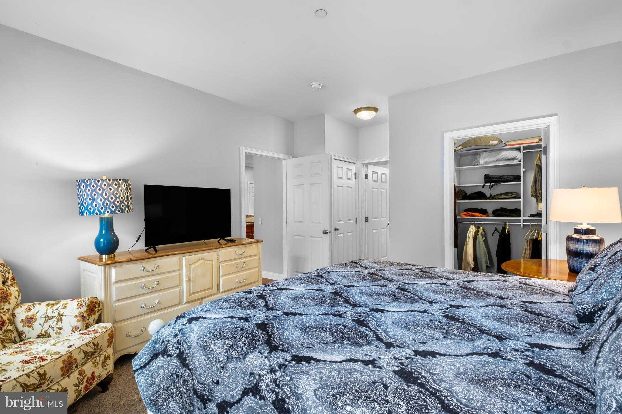 500 Admirals Way Apt 211 photo 17