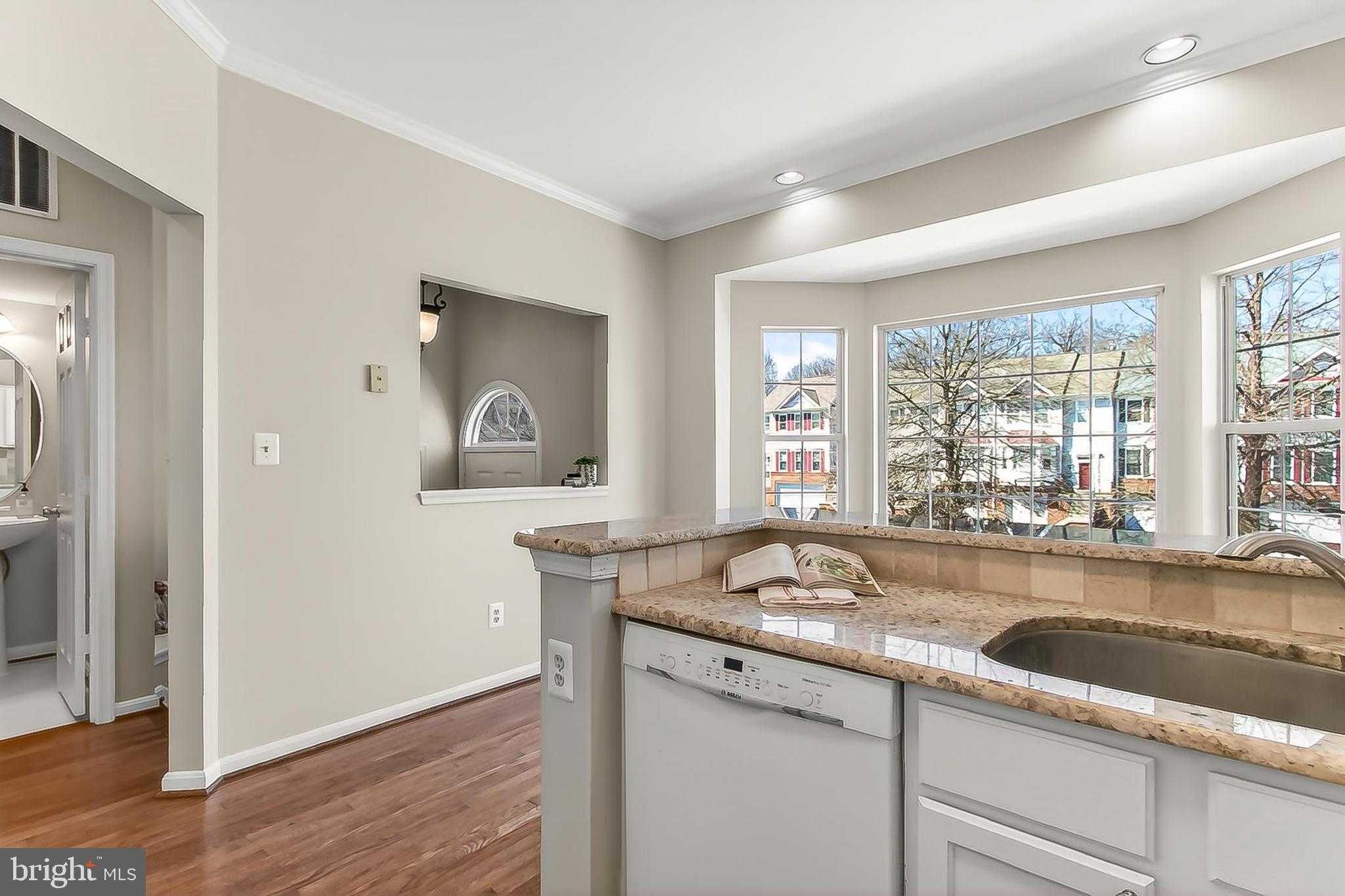 13052 Harvest Pl photo 9