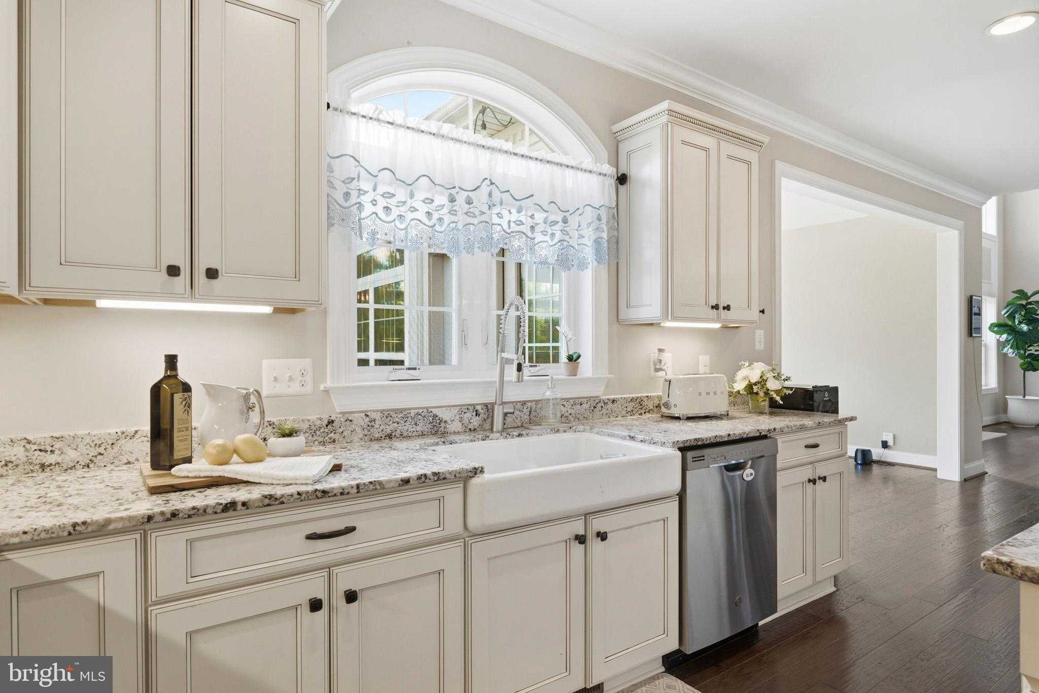 12732 Legacy Dr photo 34