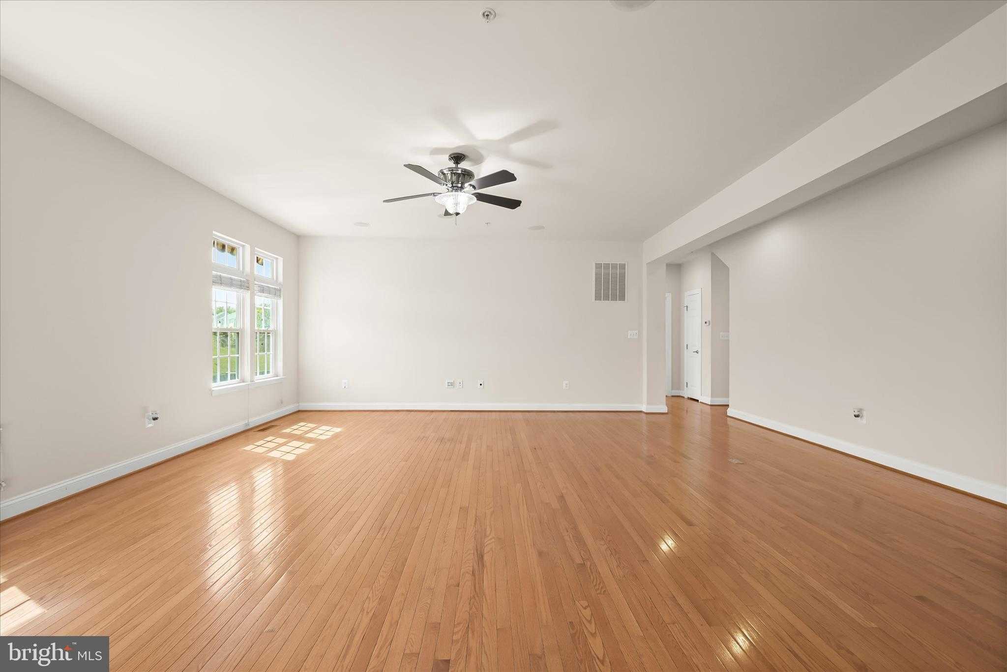 5818 CLAREMONT DRIVE photo 20