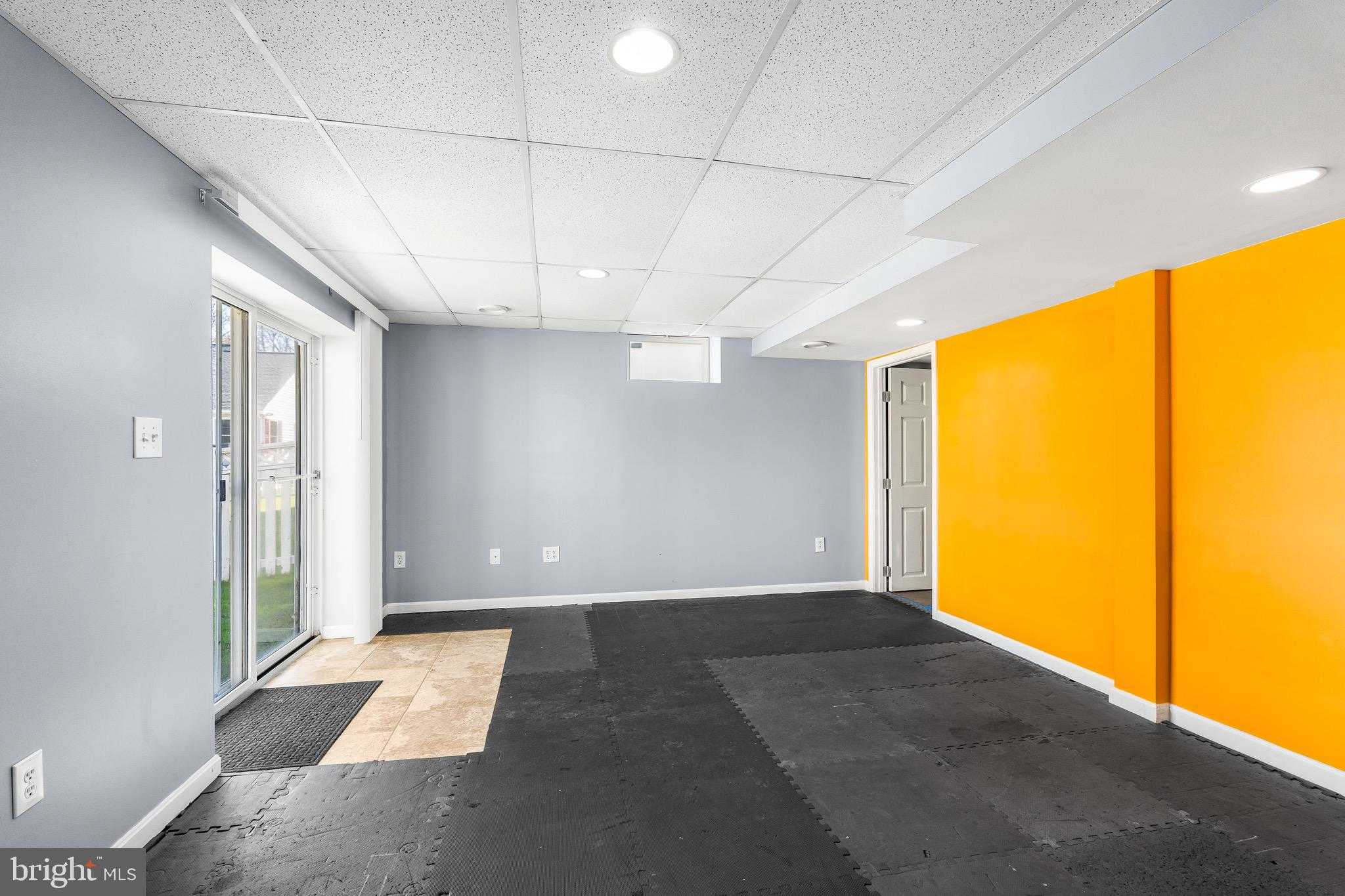 1116 Walnut Hill CT photo 20