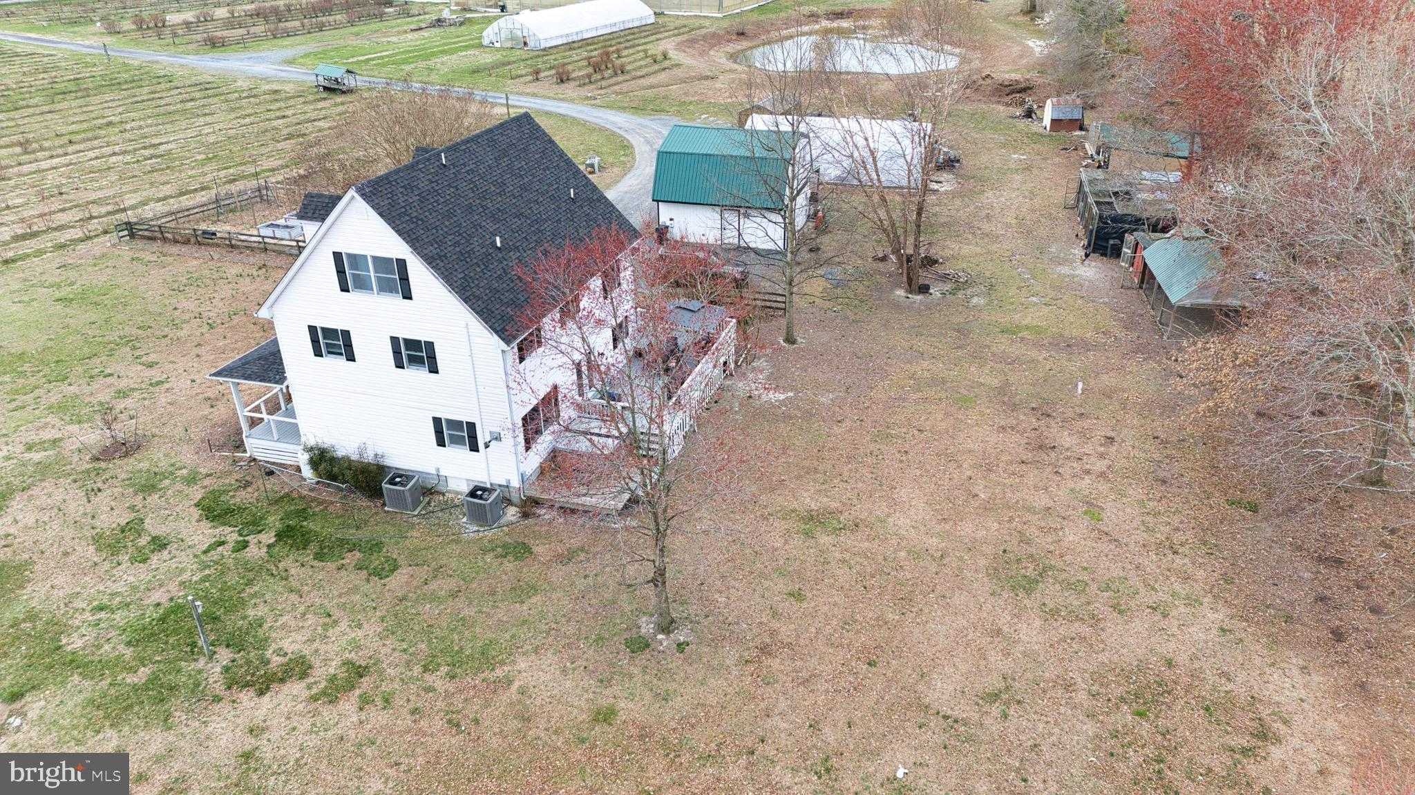 8416 Harmony Rd photo 5