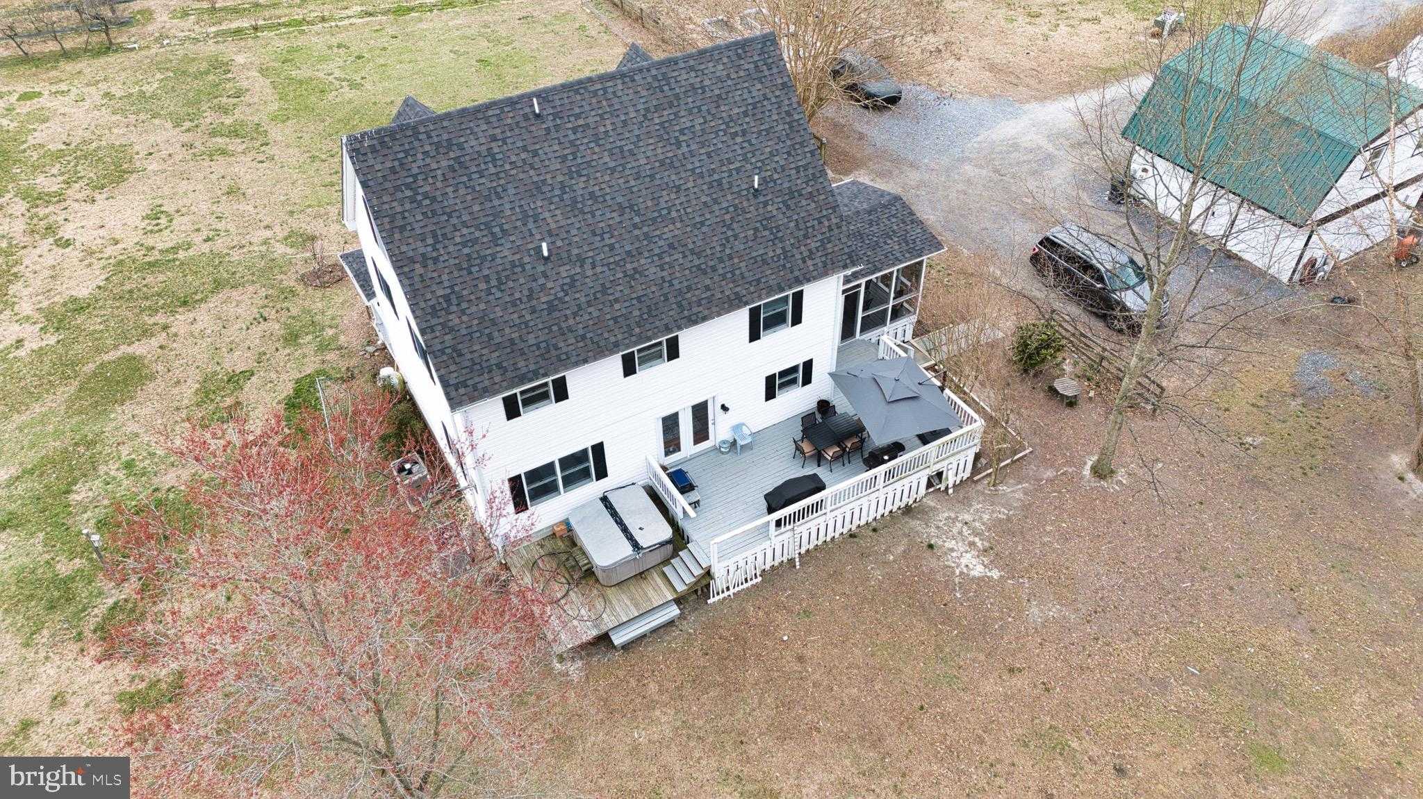 8416 Harmony Rd photo 6