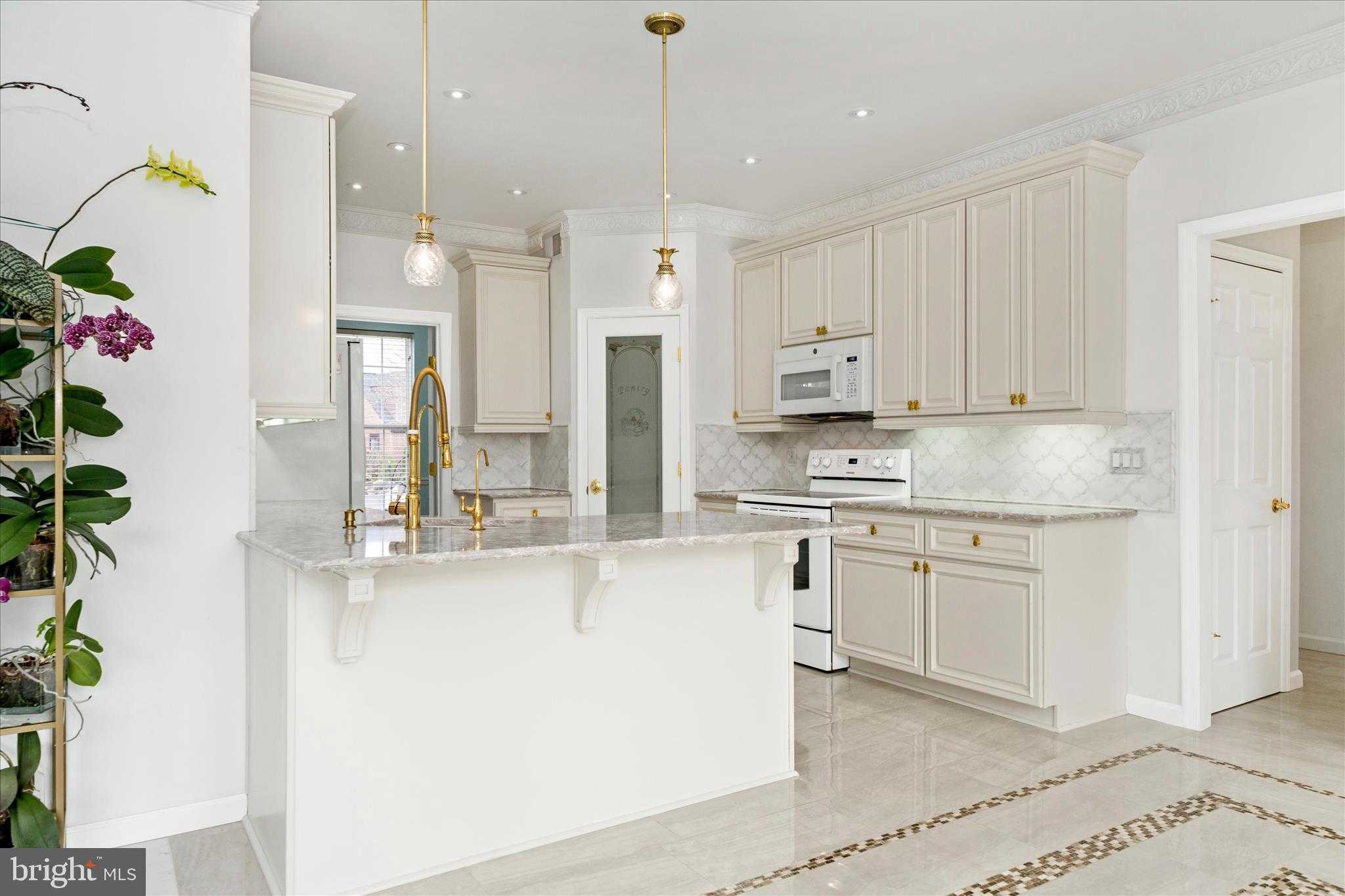 26031 Mount Vernon Ave photo 11