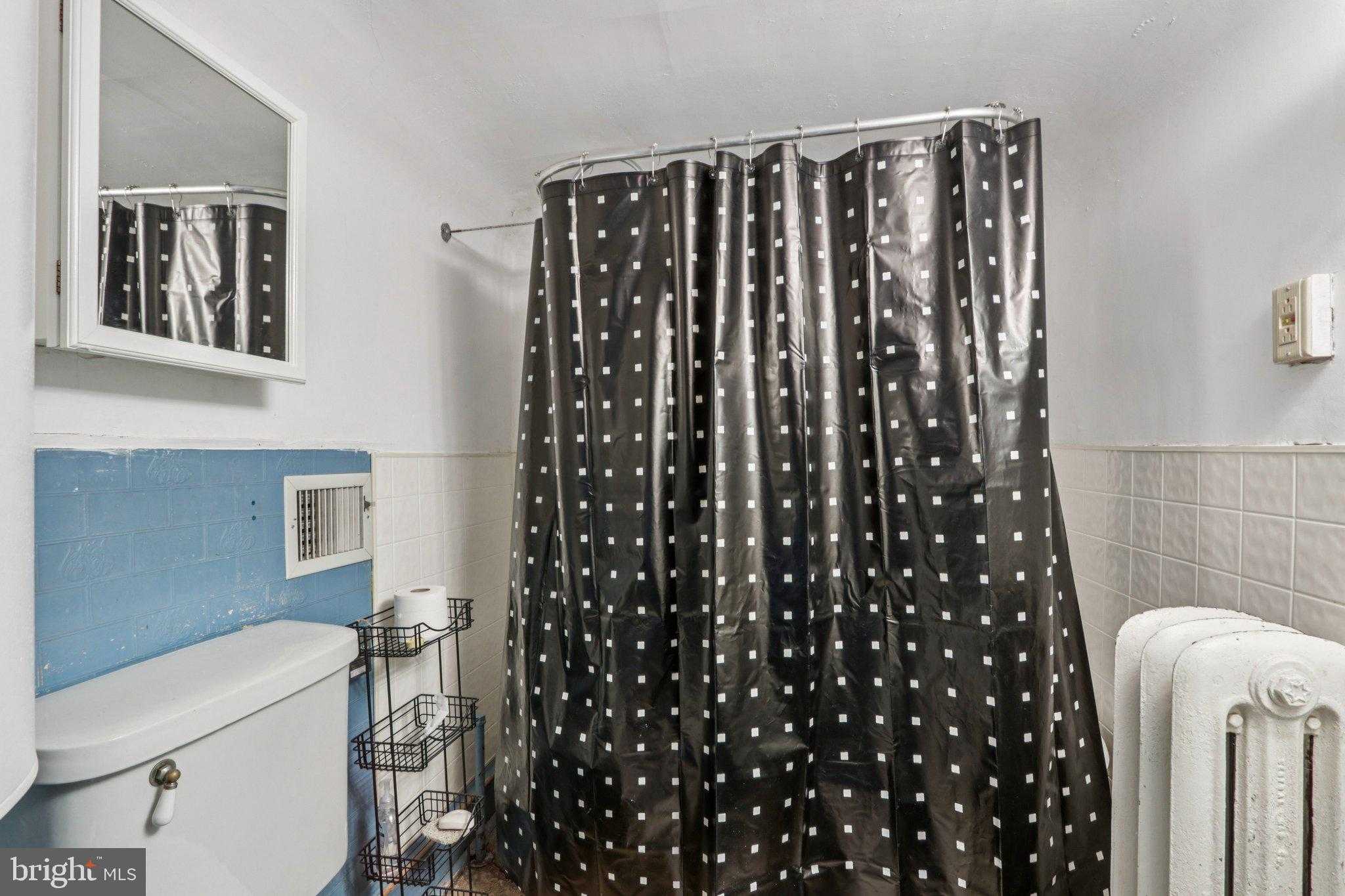 708 Meetinghouse Rd photo 29