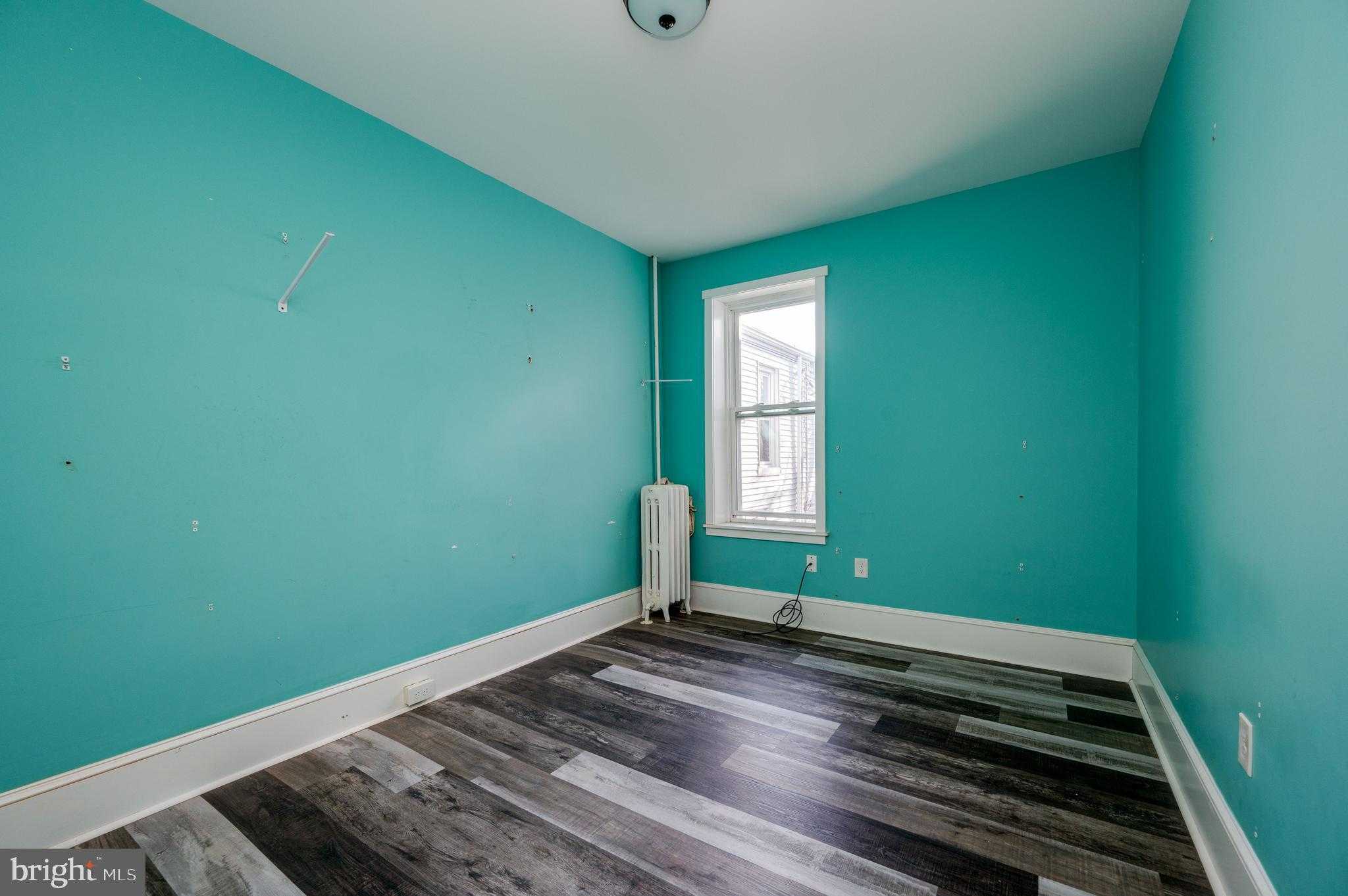 911 N 5th St photo 17