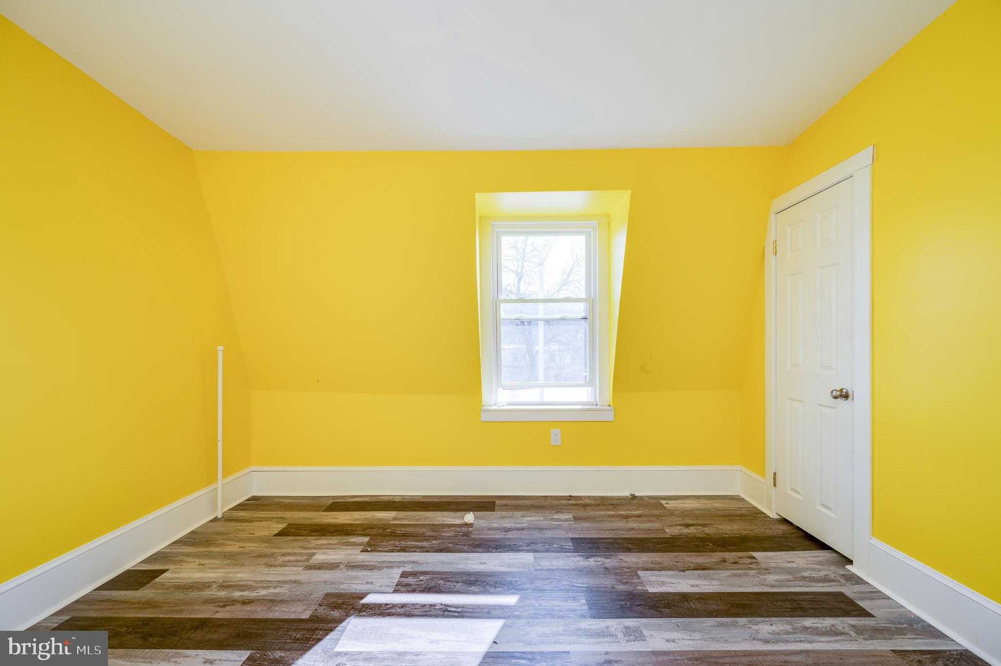 911 N 5th St photo 26