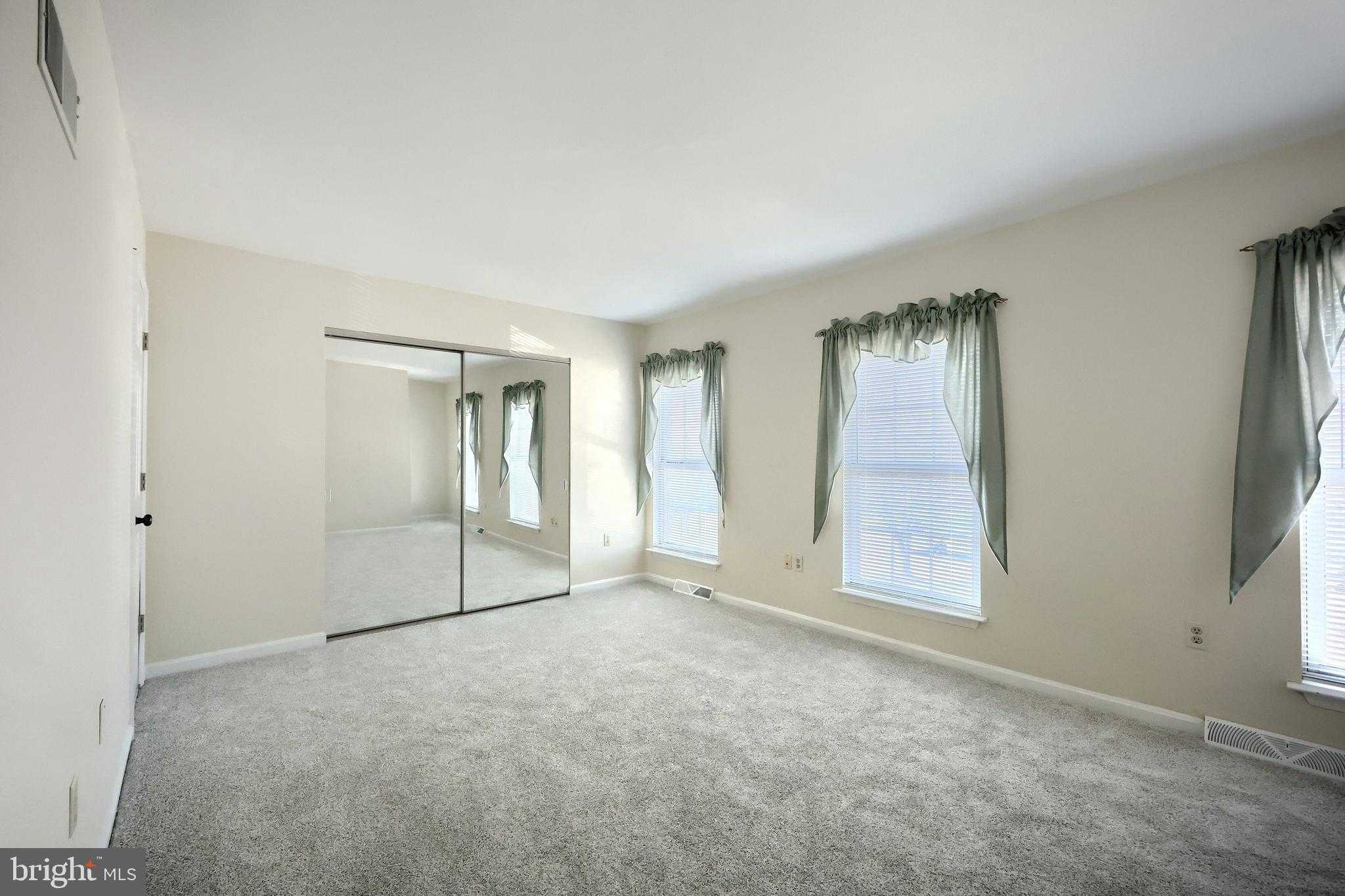 152 Crown Pointe Dr photo 14