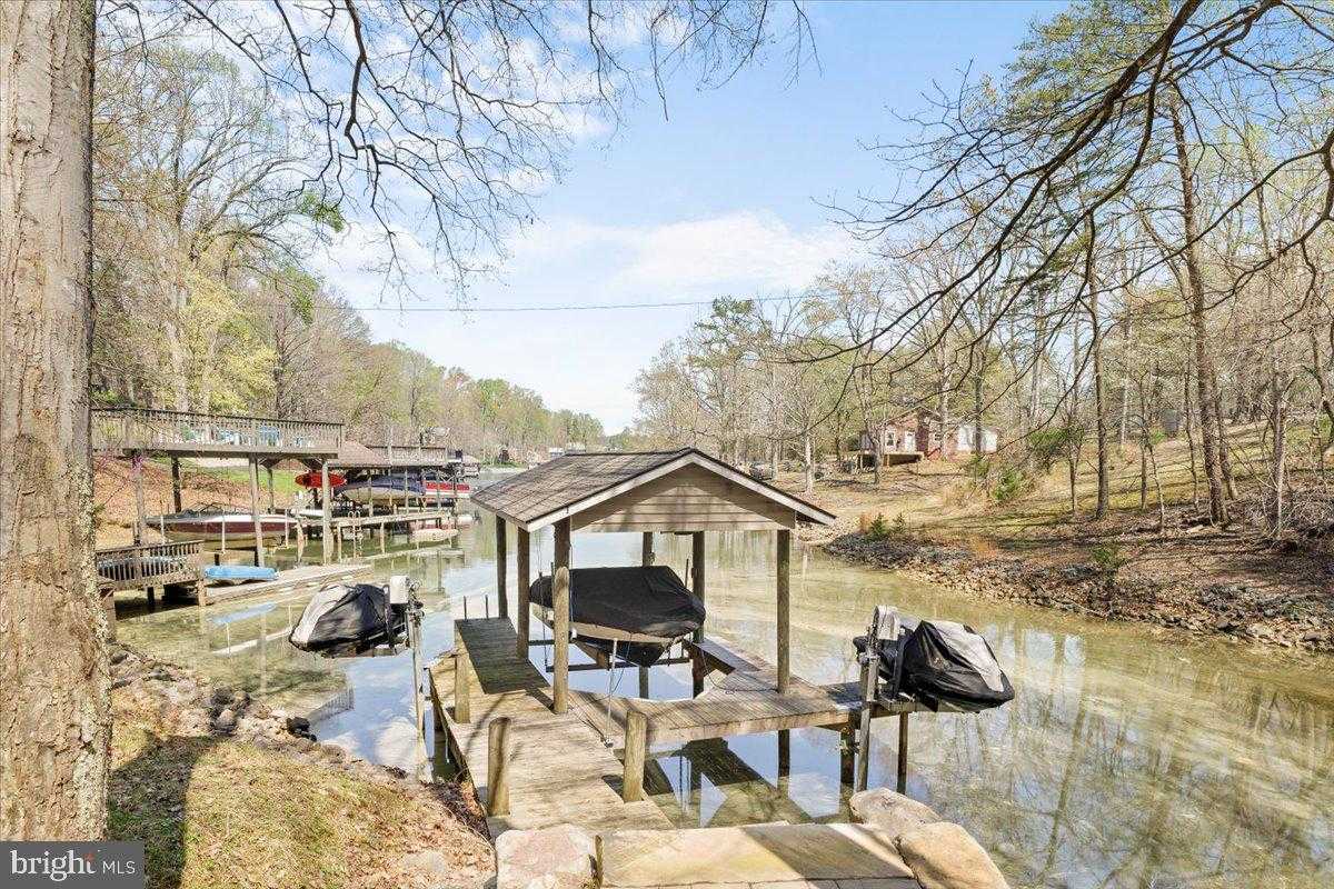 290 Dodee Ln photo 46