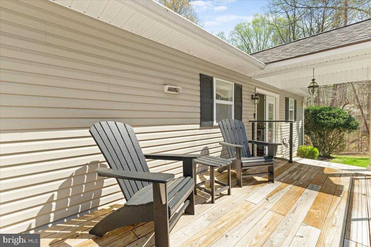 290 Dodee Ln photo 7