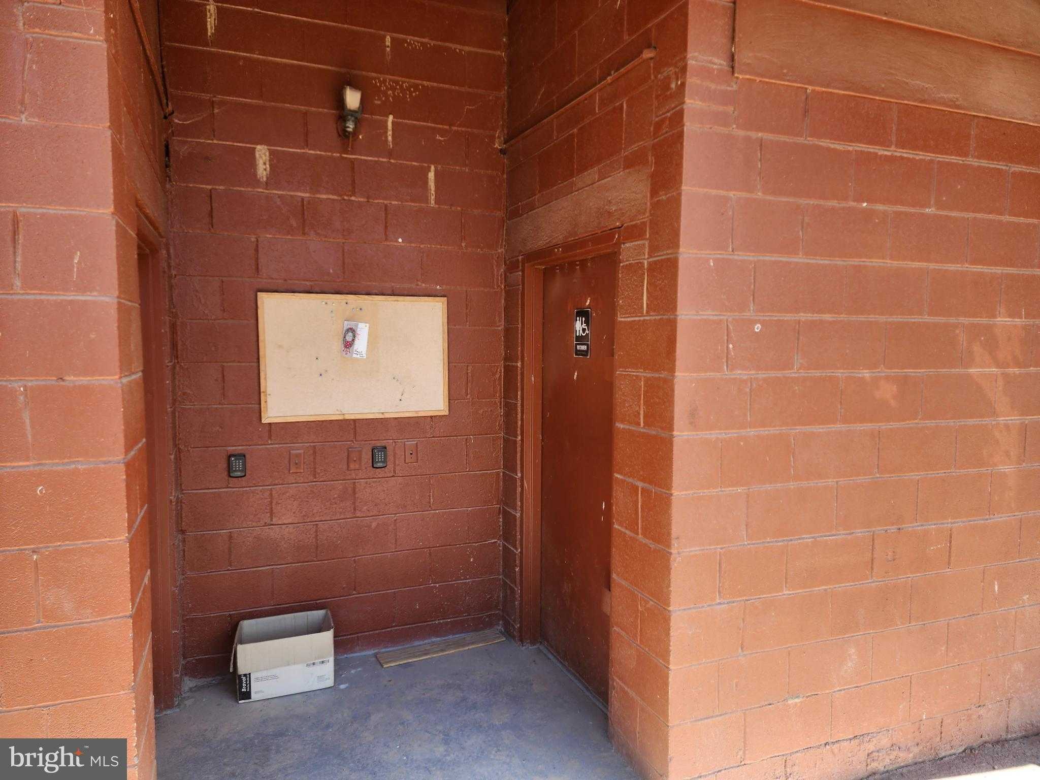 55 Kipps Dr photo 35