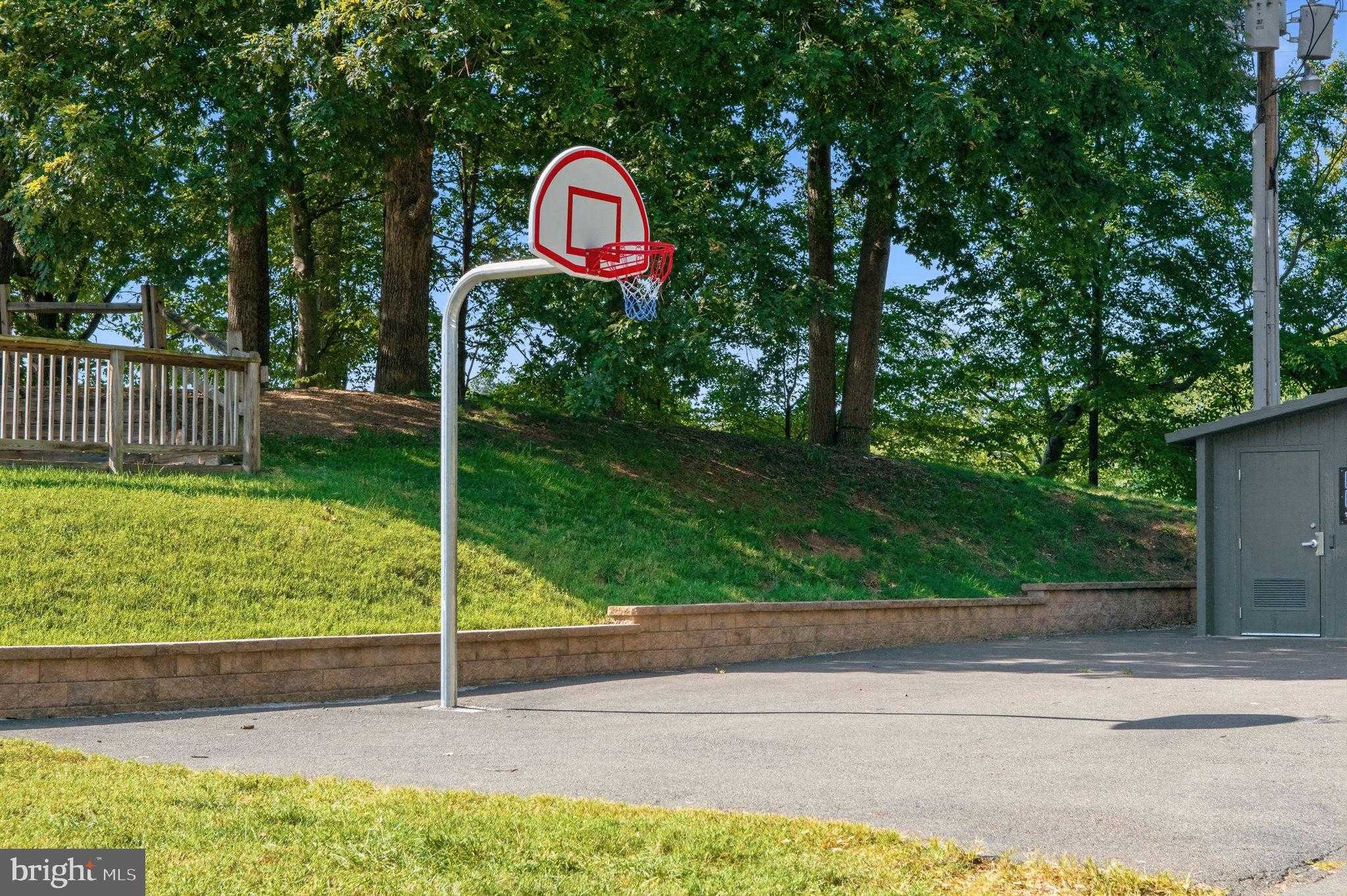 15478 Golf Club Dr photo 73