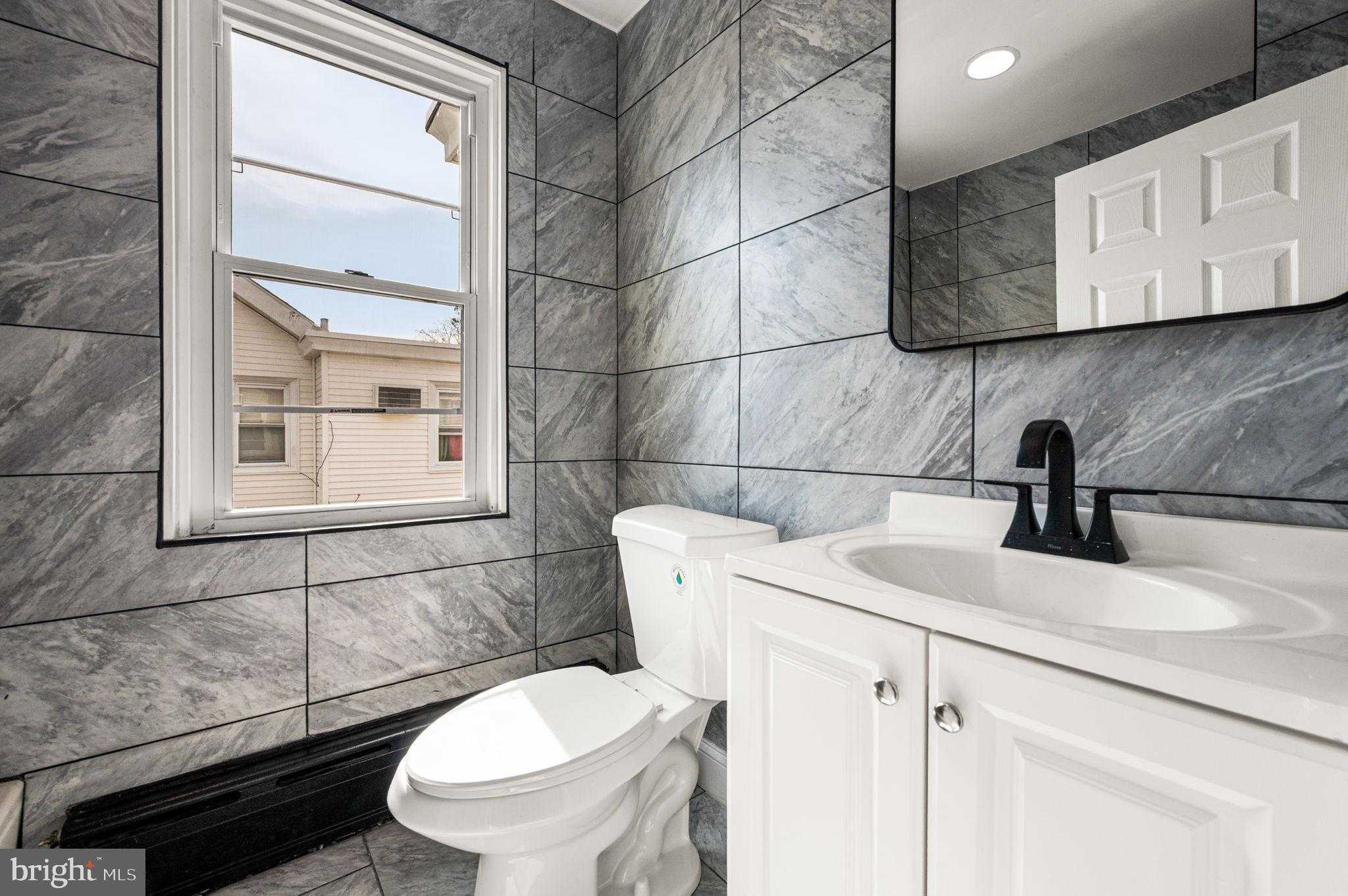 80 Kenny Ave photo 10