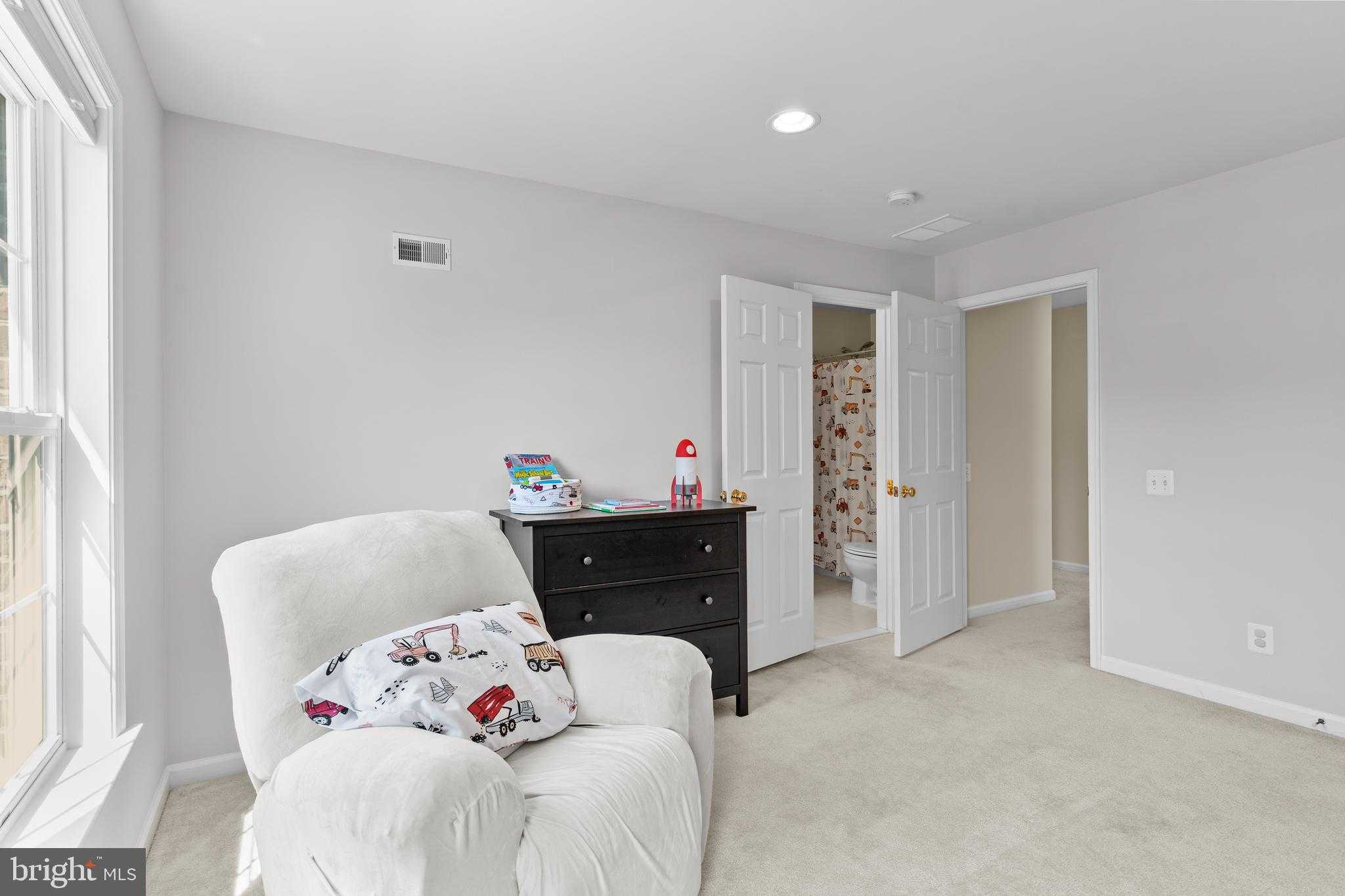 8840 Western Hemlock Way photo 19