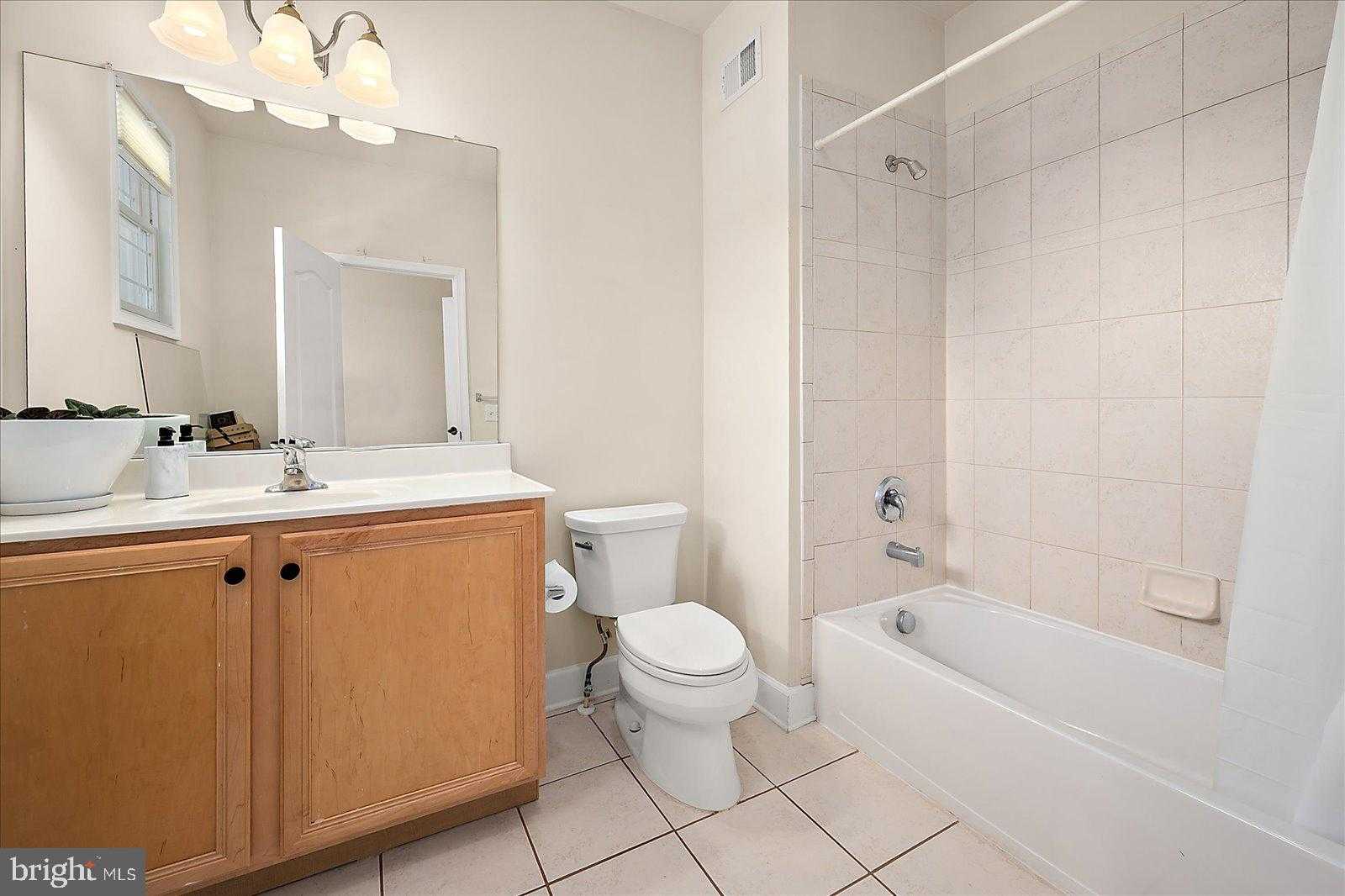 10214 Ruffian Ln photo 38