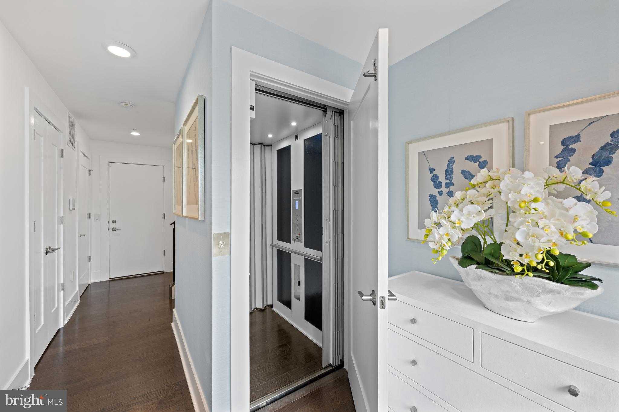 137 Winsome Cir photo 5