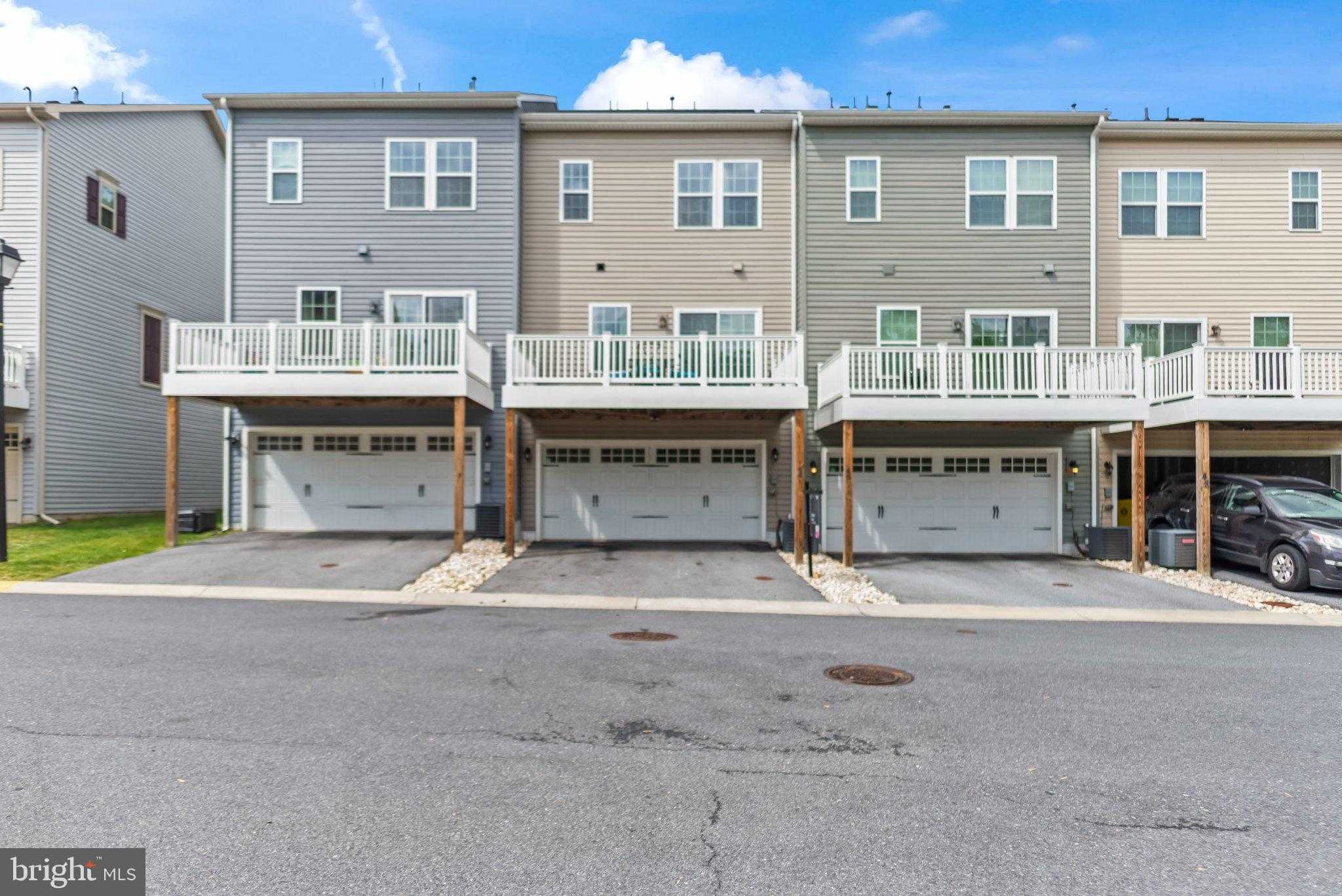 44 Cedar Hill Blvd photo 19