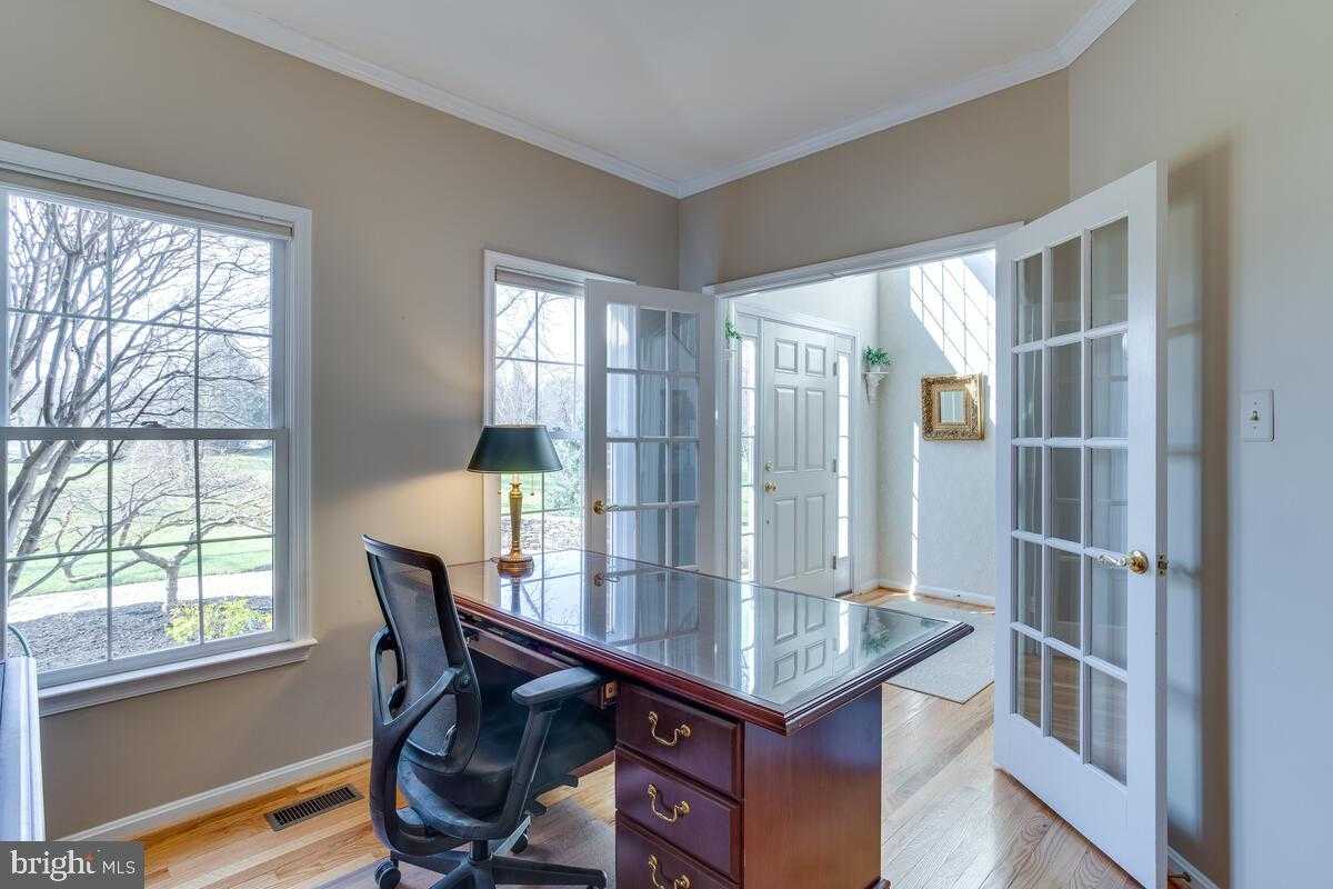 12839 Forest Creek CT photo 9