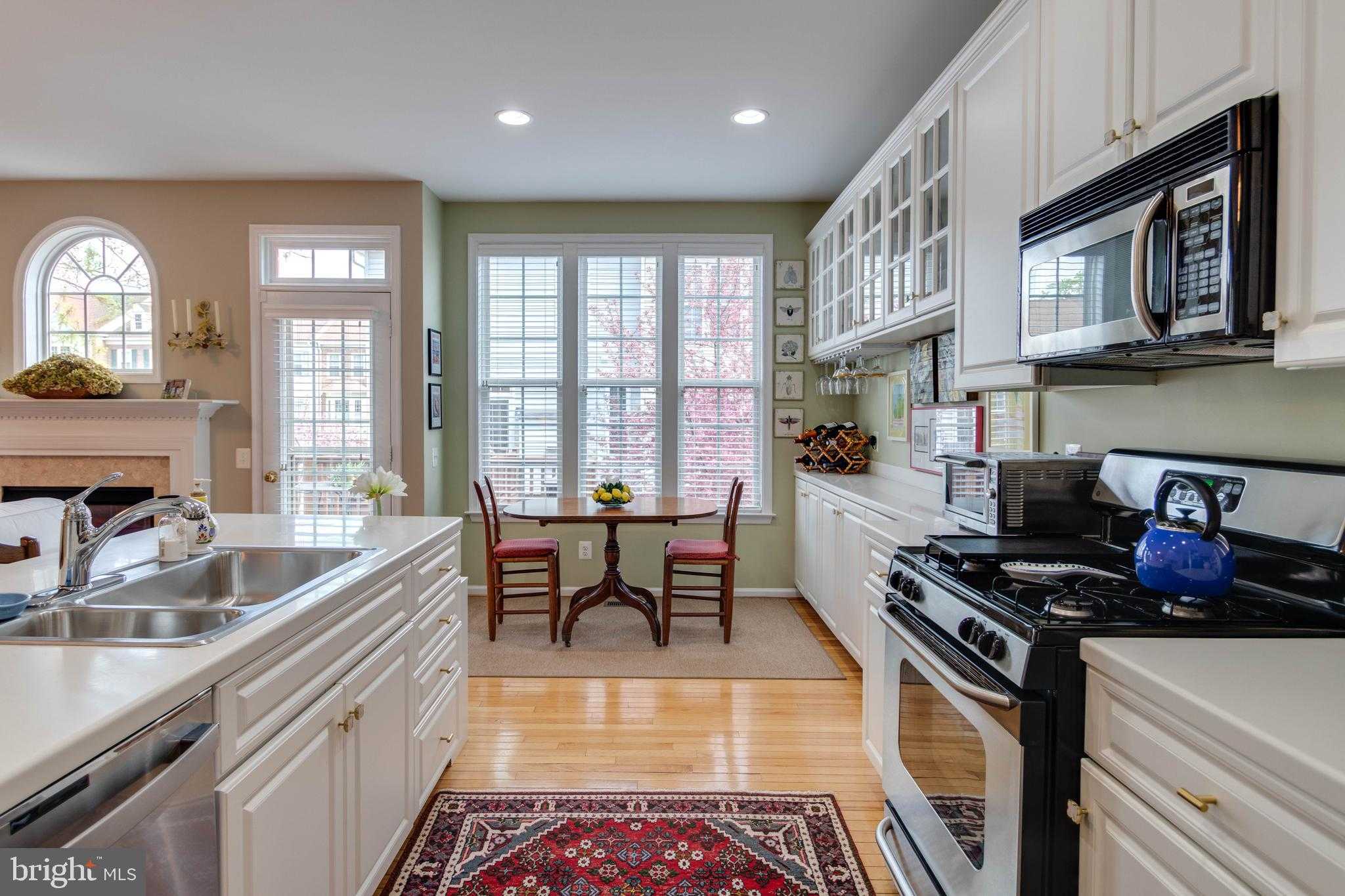 4613 Lambert Pl photo 11