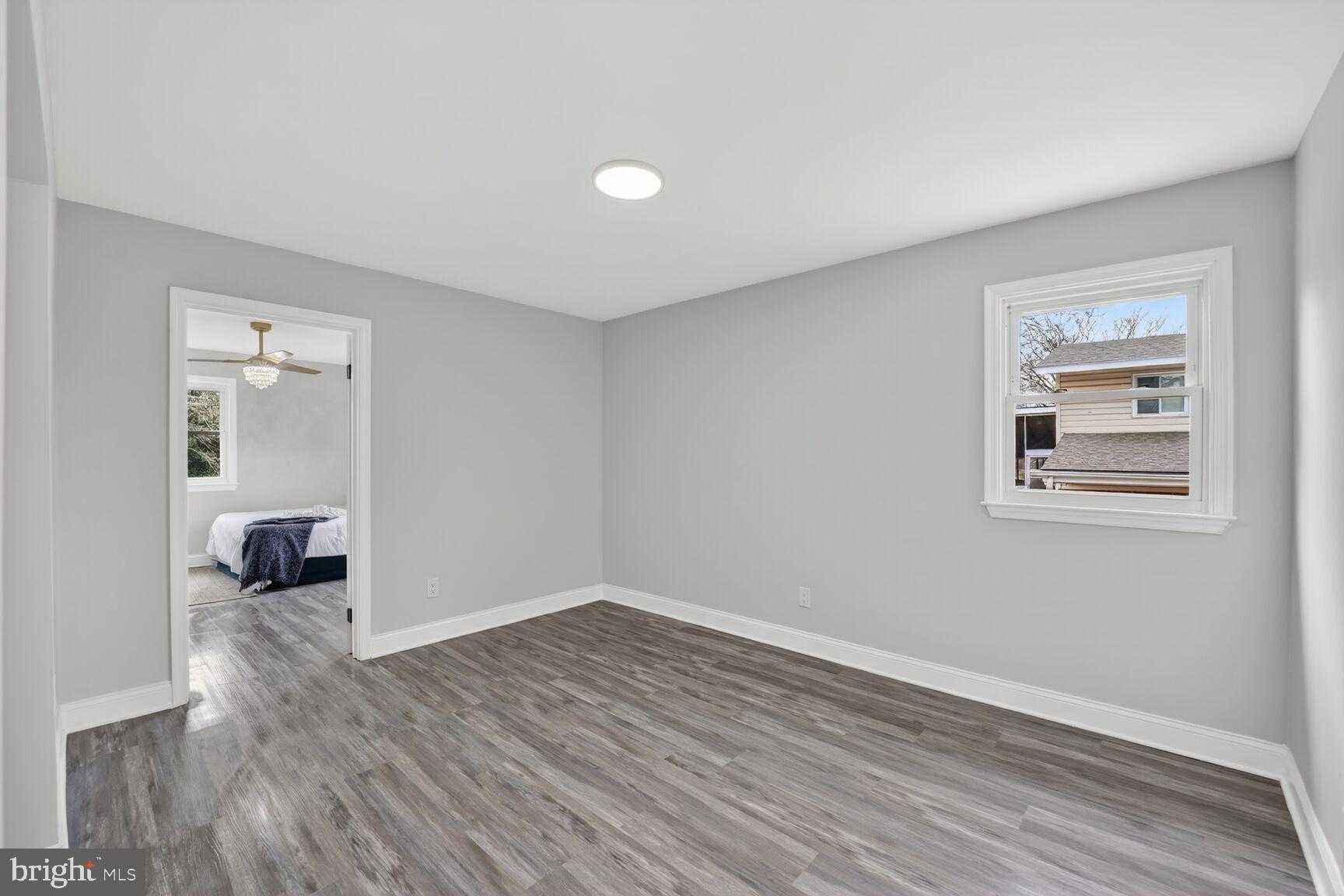 5511 Henderson Way photo 12