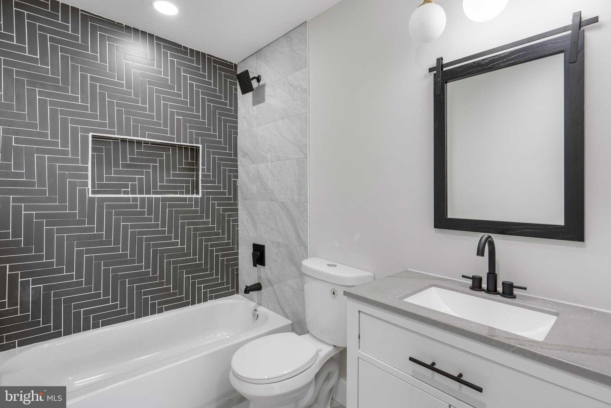 2237 Madison Ave photo 50