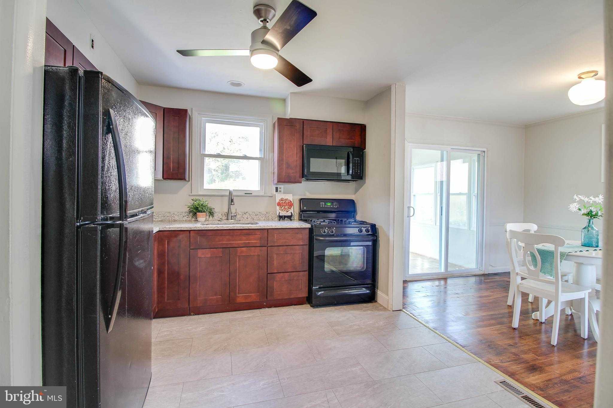 1920 Rollingwood Rd photo 7