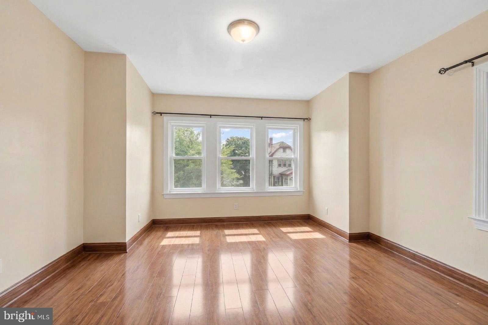 6212 Ellsworth St photo 19