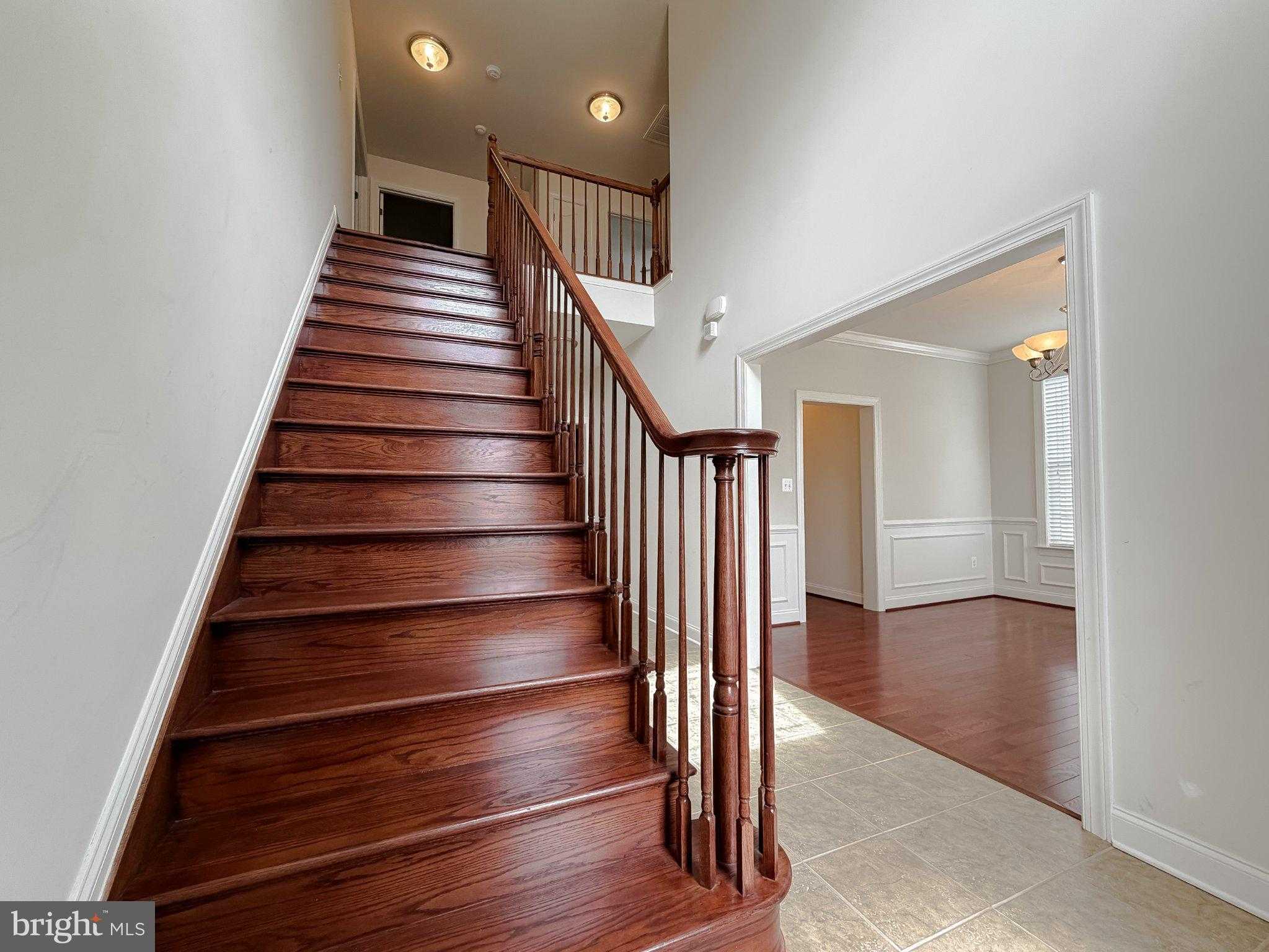 23621 Margrave Dr photo 4